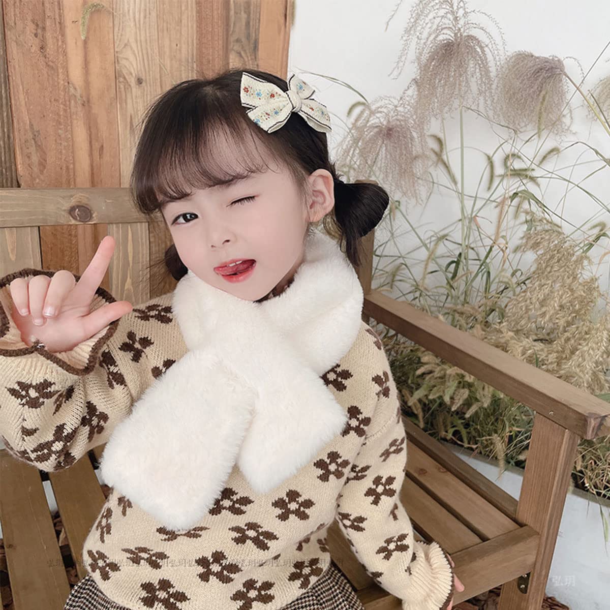 Bufanda polar Niña, Bufanda Para Niños, Bufanda Infantil Navideña, Bufanda Unisex Para Niños, Viajes de Invierno Bufanda Cálida, Bufanda Suave y Caliente con Anillos Insertables, Beige, 75 x 10cm