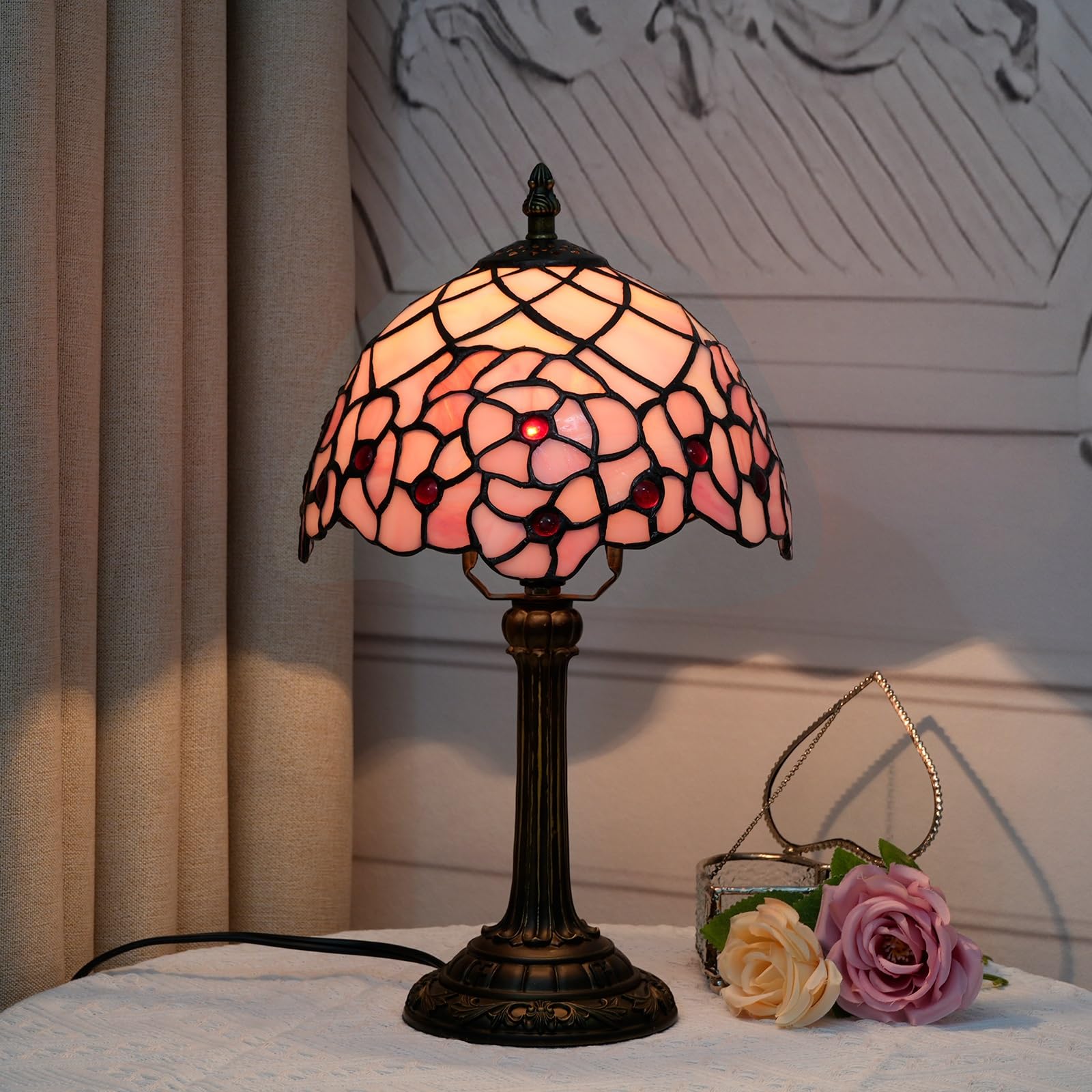 Tiffany lampa 8 cali mała różowa przyciemniana szklana lampa stołowa kwiat wiśni vintage ręcznie robiona lampka biurkowa do czytania do sypialni salonu biura w stylu art deco