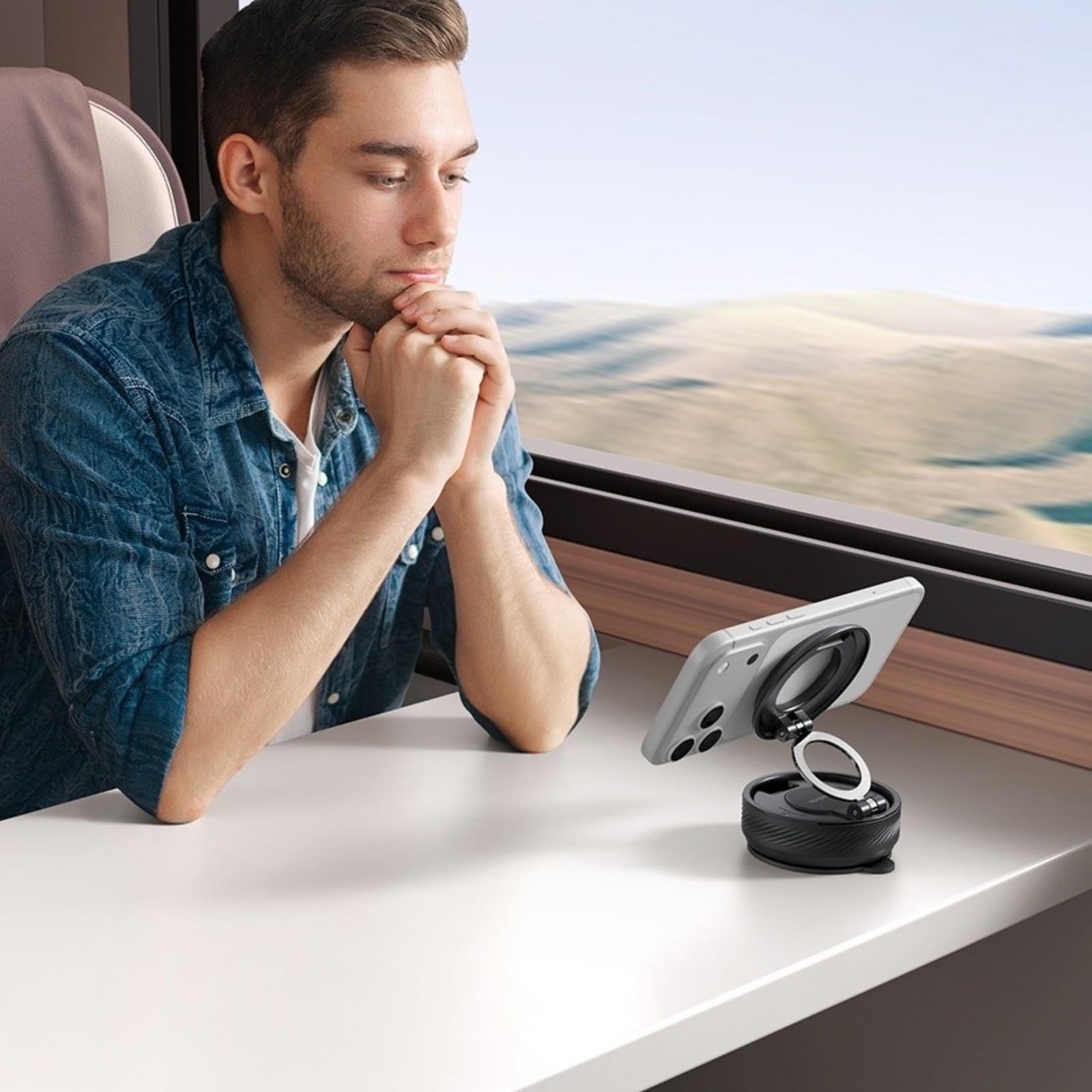 Mcdodo TB-8420 360° Vakumlu Araç İçi Telefon Tutucu