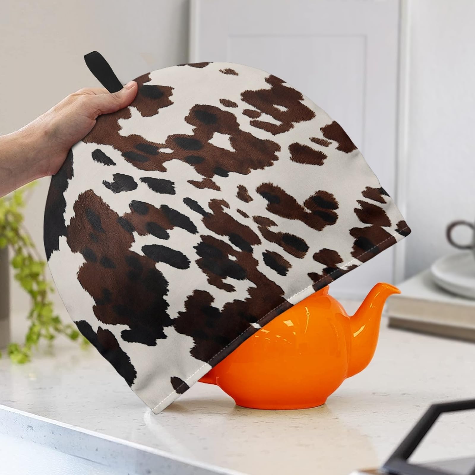 Yzaoxia Tea Cozy for Teapot Cowhide Print Tea Cosy Covers Soft Insulated Waterproof Teapot Dust Protector Double Layer Thickening Tea Kettle Dust Cover