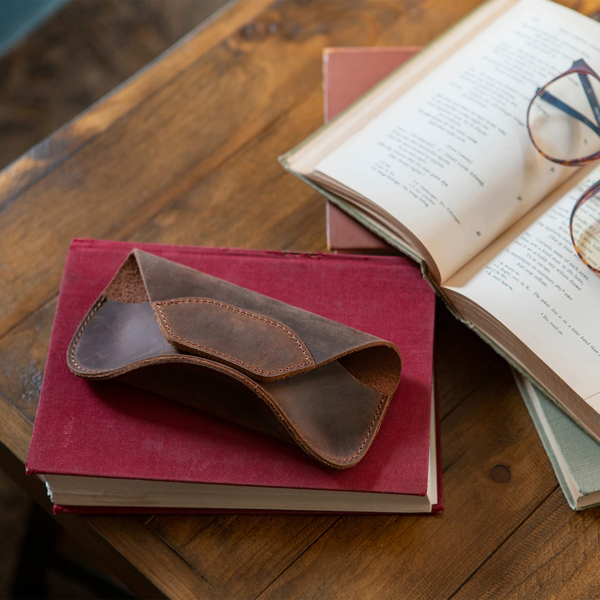Londo Funda de piel auténtica para gafas y gafas de sol con cierre magnético a presión