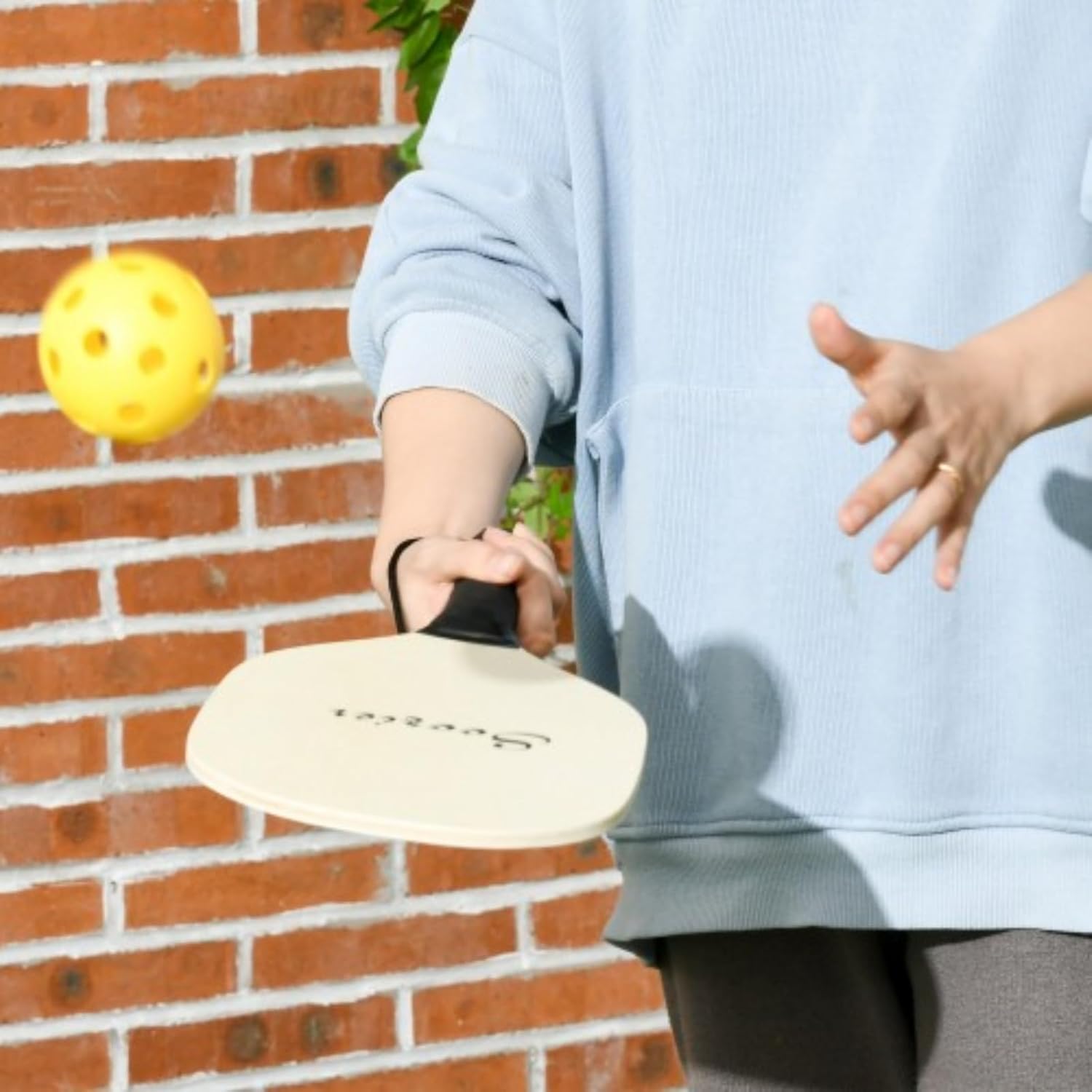 Pickleball Set, 22-Foot Portable Lane Pickleball Net, Badminton Net with Net, Court Markers and Wheels, with 4 Pickleball Paddles, 8 Pickleballs and 1 Carrying Bag