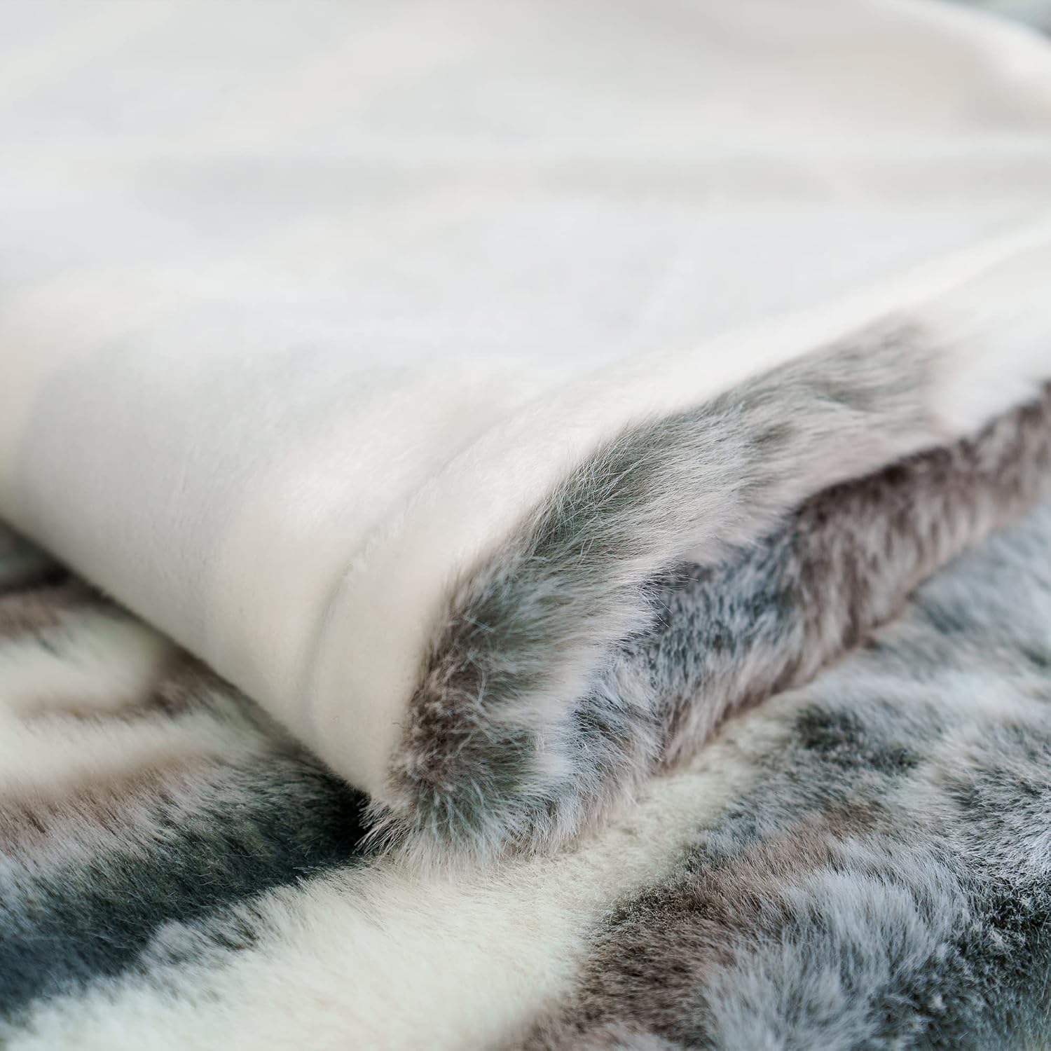 Multi Jacquard Faux Fur Decorative Euro Throw Pillow Covers 26 x 26 Inches Set of 2, Furry Fluffy Plush Soft Luxury Cushion Case Pillowcase for Couch Bed Car Bedroom Living Room, Grey Multi
