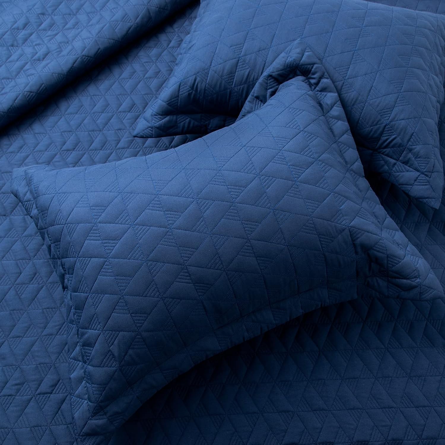 Lucian Navy Quilt Set Twin Size, Lightweight Summer Quilt Comforter, Blue Bedspread, Breathable Coverlet Sets for All Season, 1 Quilt (68"x86") and 1 Pillow Sham