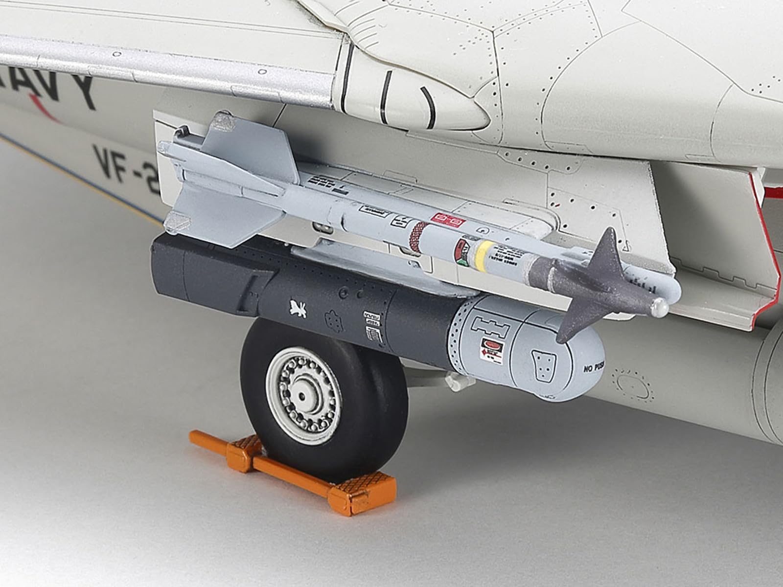 Tamiya 60795 1:72 Grumman F-14D Tomcat - originalgetreue Nachbildung, Plastik Bausatz, Basteln, Modellbausatz, Zusammenbauen, unlackiert, Modellbau, 1:72, Militärbausatz, unbunt