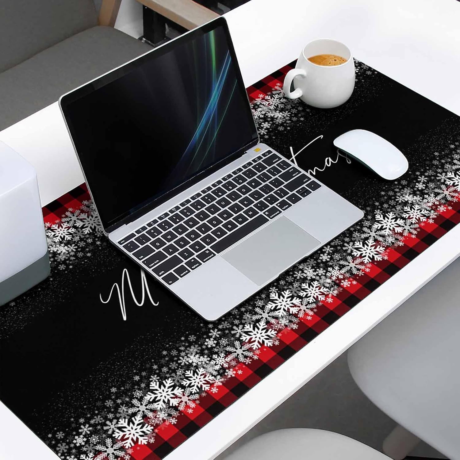 Oversized Gaming Mouse Pad Merry Christmas Snowflake Red Plaid Desk Mat for Home Office Extended XXL Computer Mouse Pad with Non-Slip Backing for Laptop Desktop Keyboard 35 x 15 Inches