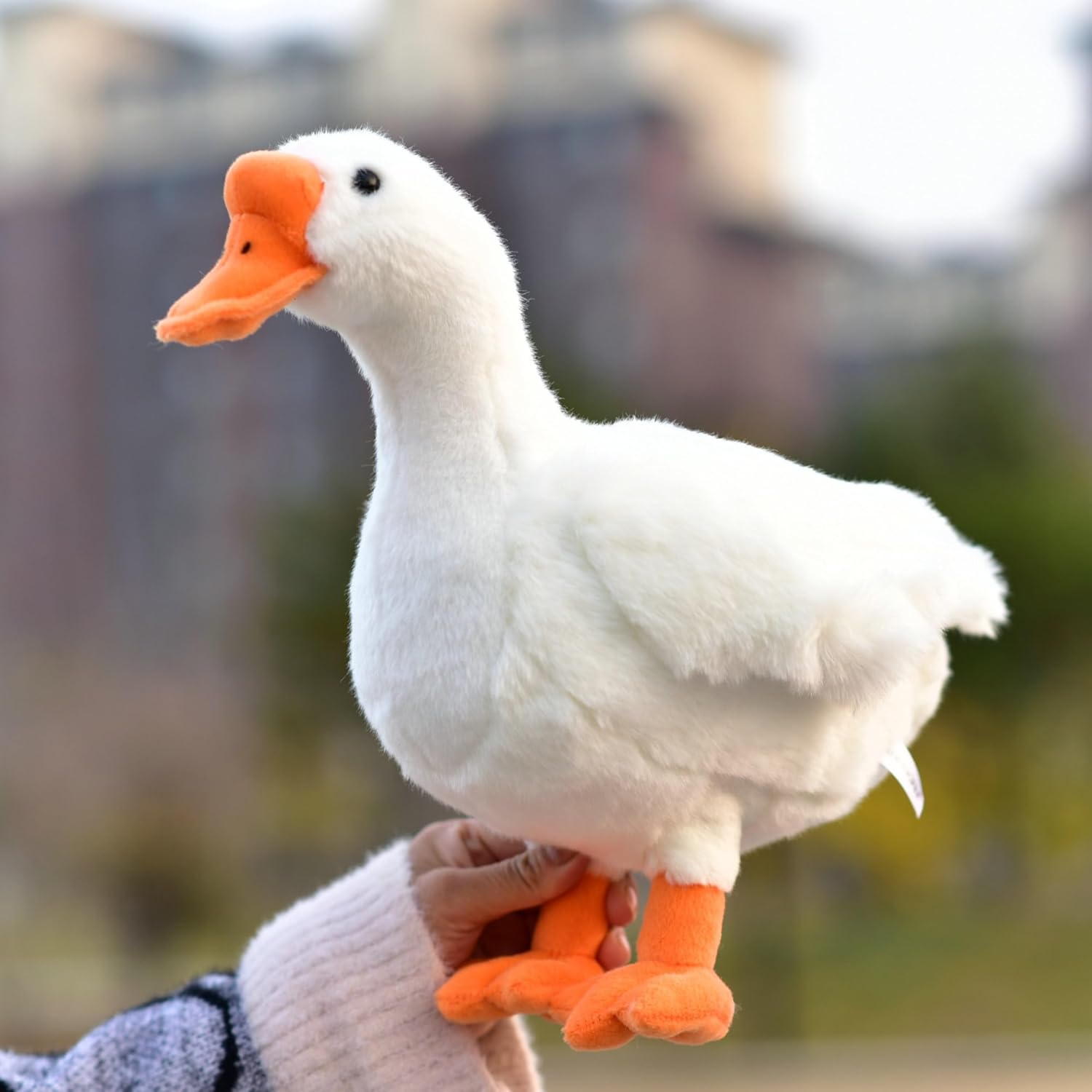 Simulated White Goose Plush Toy Filled with Poultry Animal Goose Plush Toy with Aluminum Wire on Both feet to Stand Firmly on the Table