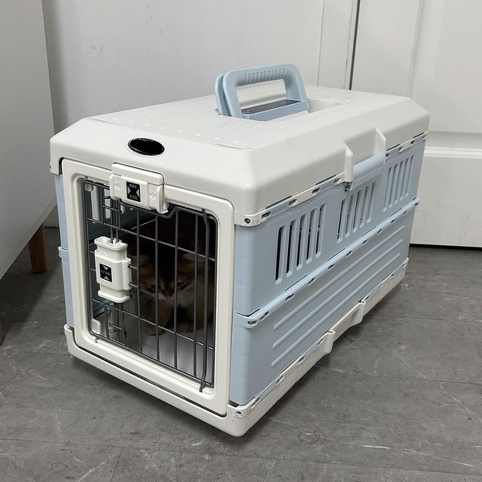 Gabbia per cani pieghevole con design di ventilazione, realizzata in materiale PP, include tracolla, ruote e maniglia per cani e gatti di piccola taglia