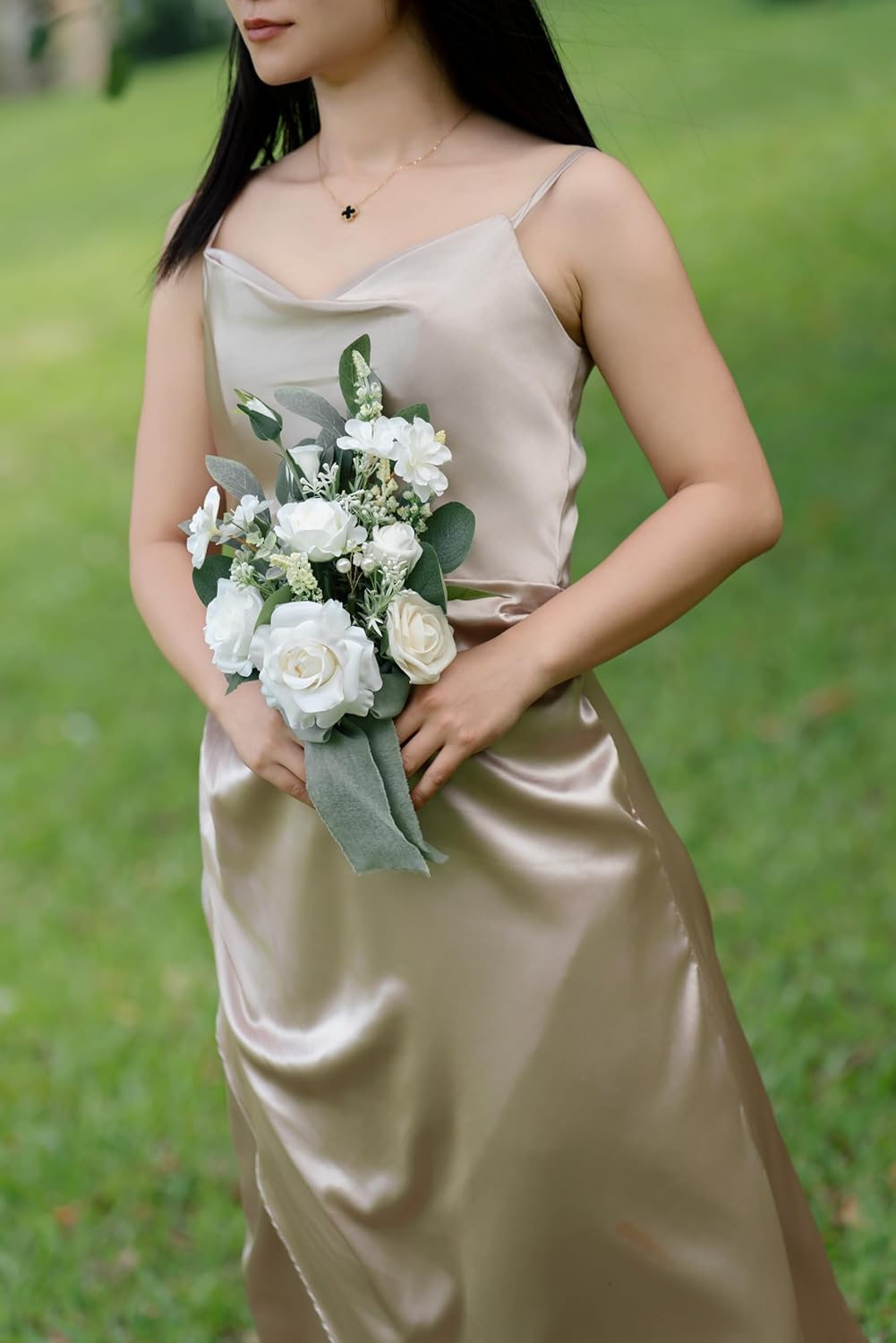 Set of 6 White Bridesmaid Bouquet, Sage Green Bridal Bouquets for Bridesmaids,Small Wedding Bouquet,for Wedding, Ceremony, Anniversary, etc,Artificial Flowers