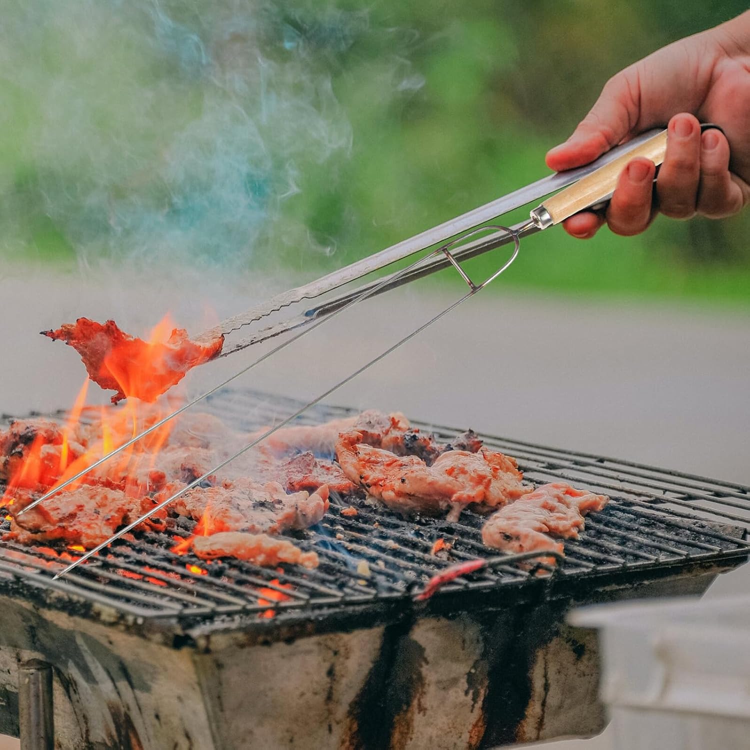 Outdoor BBQ Grill Tools Portable Multi-Function Stainless Steel Grill Sticks and Clips for Camping Picnic Barbecue Party Accessories Kit