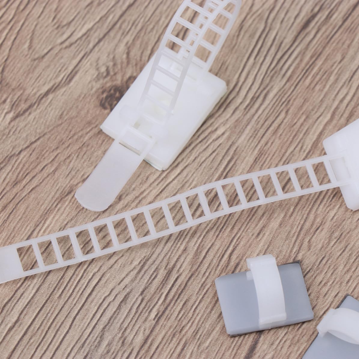 50pcs Adjustable White Plastic Cable Tie Holder image 5