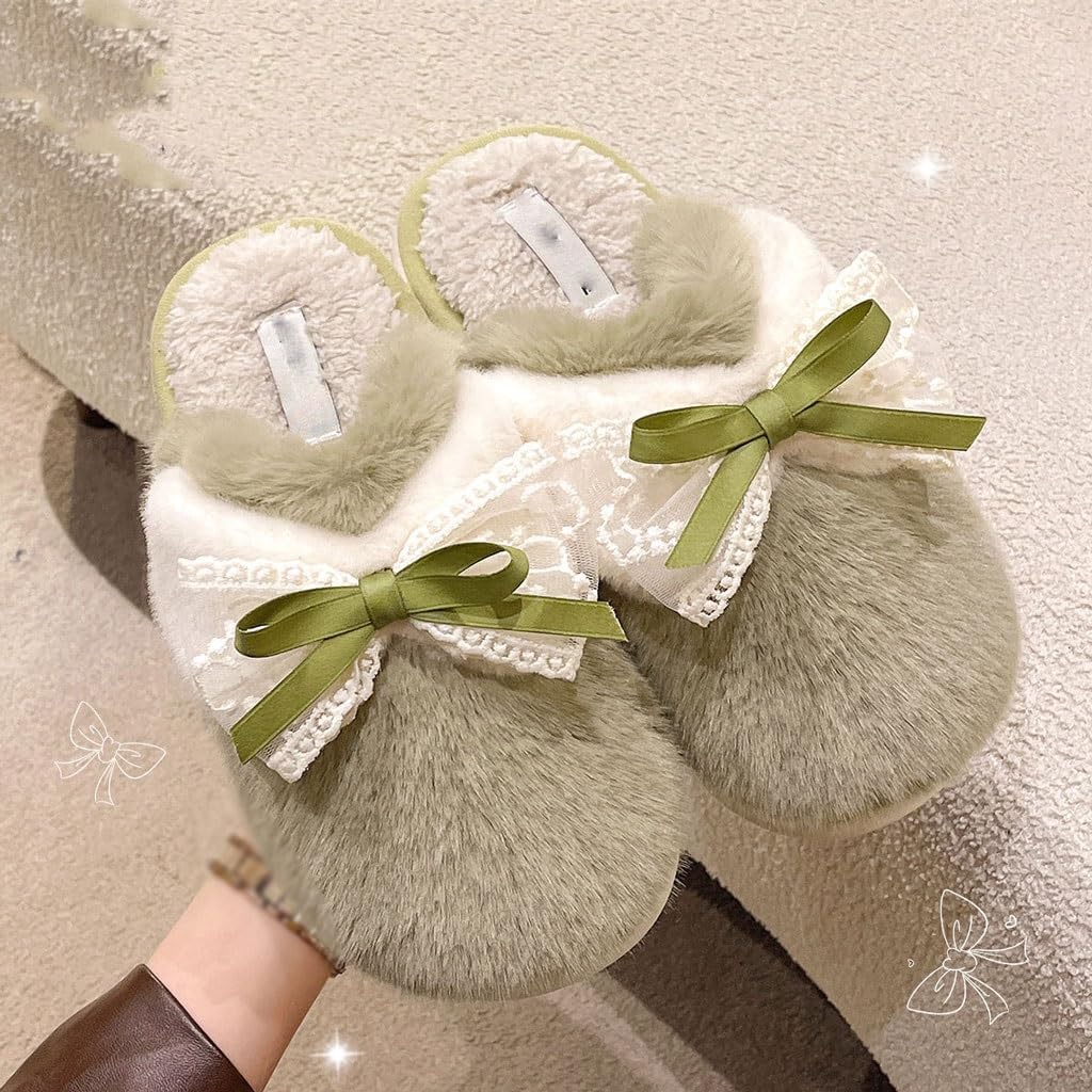 Finissez-en avec les pieds froids grâce aux pantoufles en peluche épaisses