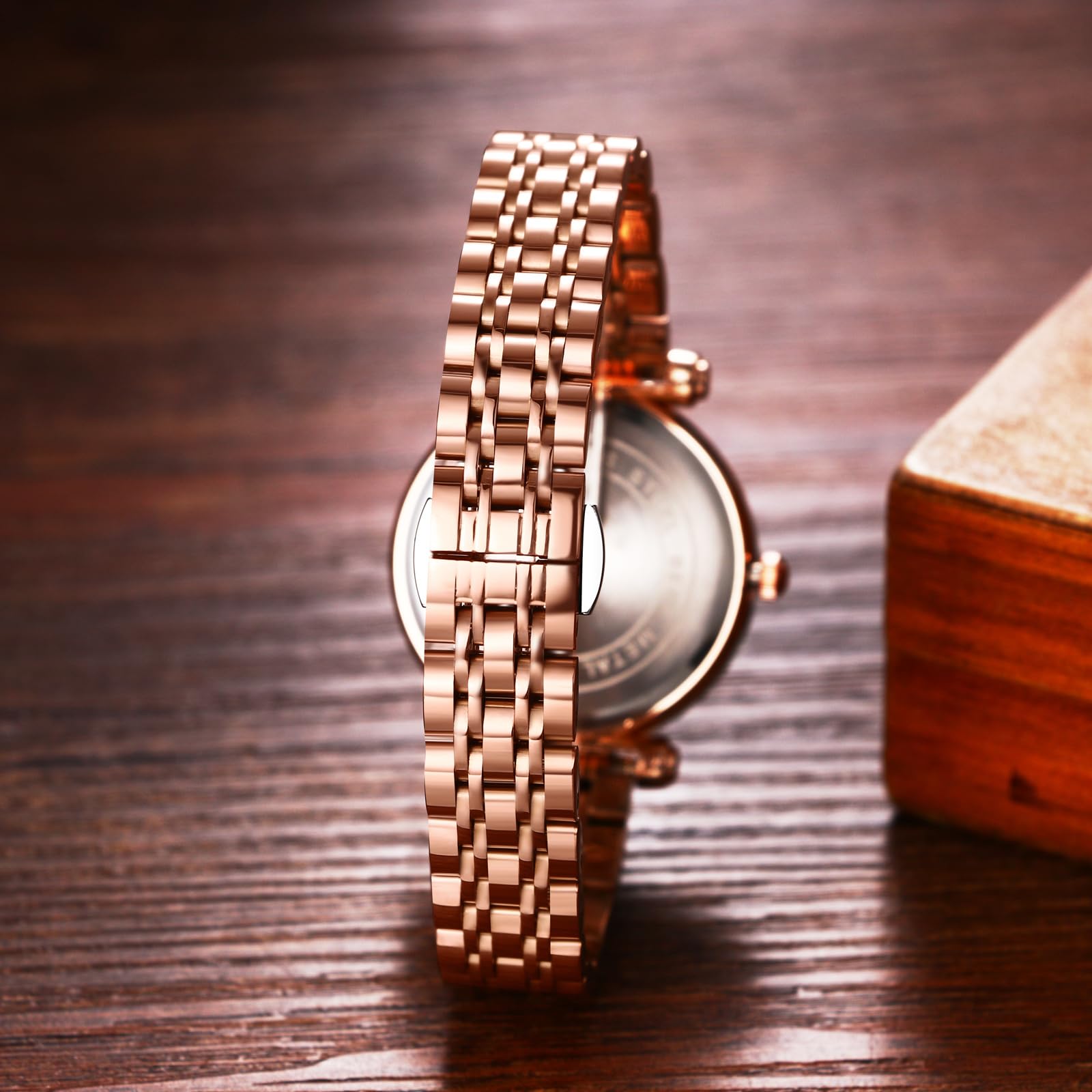 JewelryWe Zegarek damski mały zegarek ze stali nierdzewnej 30 m wodoszczelny analogowy zegarek kwarcowy damski wąska bransoletka ze stali nierdzewnej luksusowy ultracienki zegarek z fasetowanym szkłem