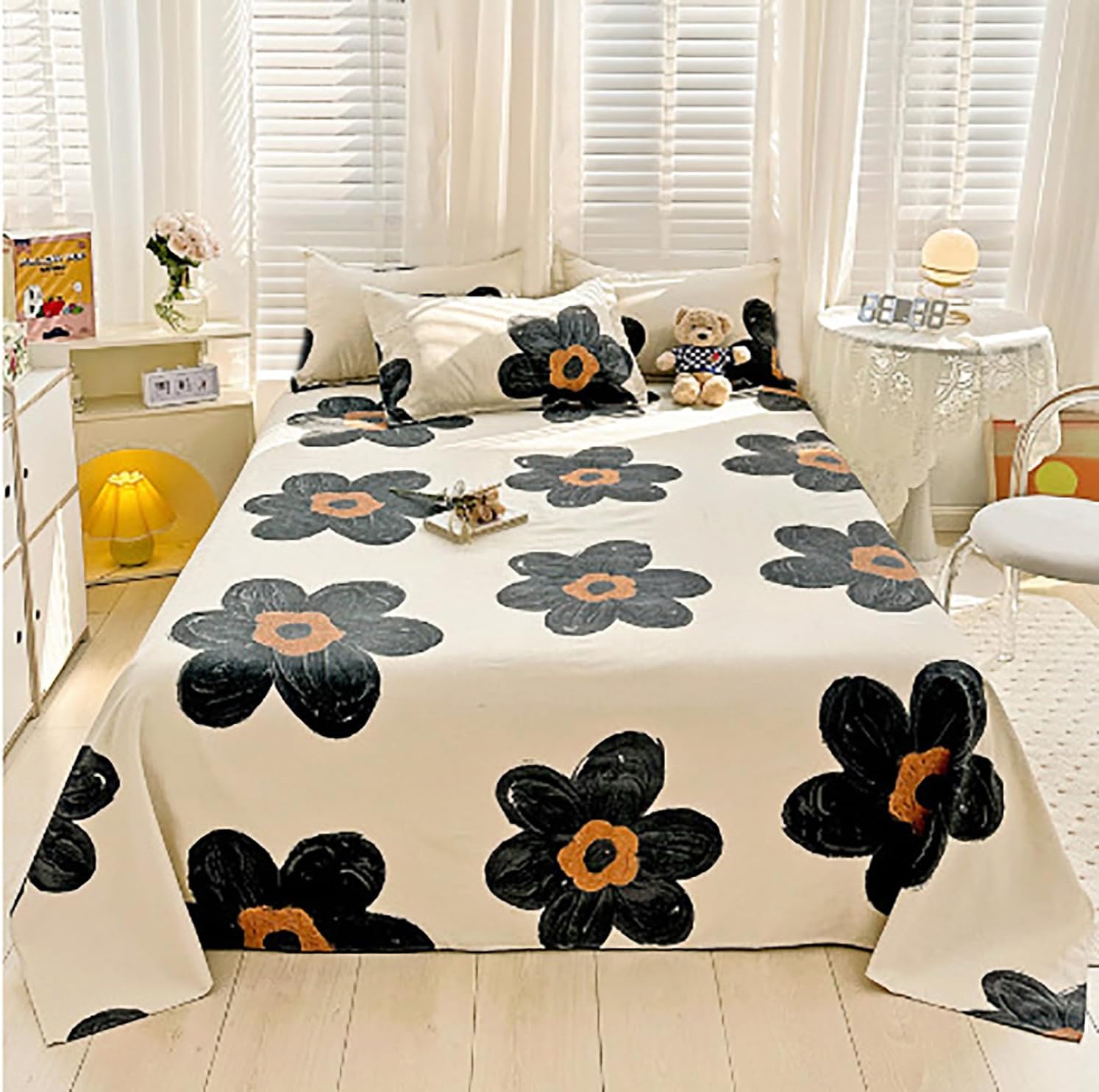 KAREVER Black Floral Bed Sheet Set White with Black Flower Print 4 PCs Bedding Sheet Set 1 Fitted Sheet 1 Flat Sheet with 2 Pillowcases Plaid King Size