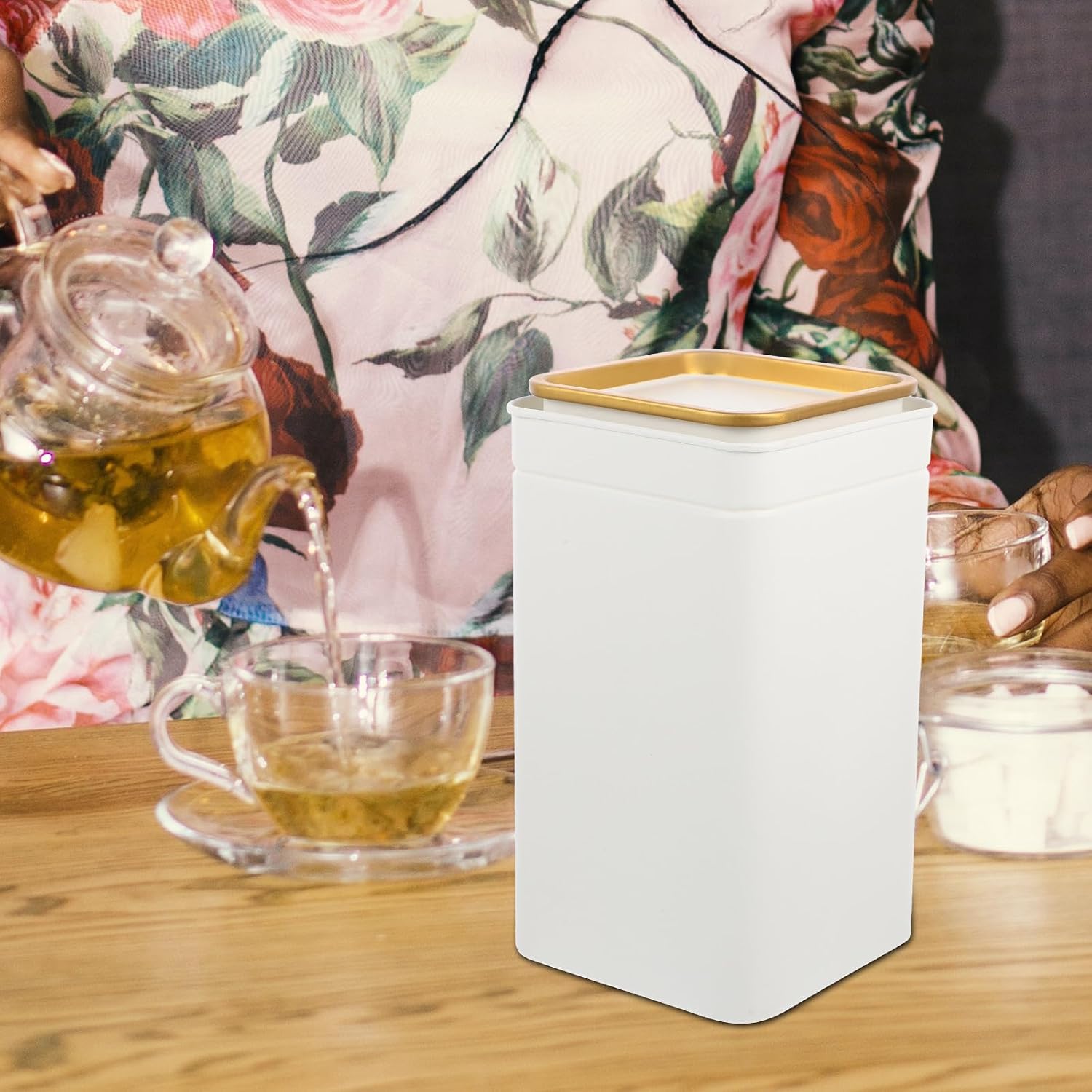 Tea Canister Tinplate Storage Can White Sealed Compact for Tea image 5