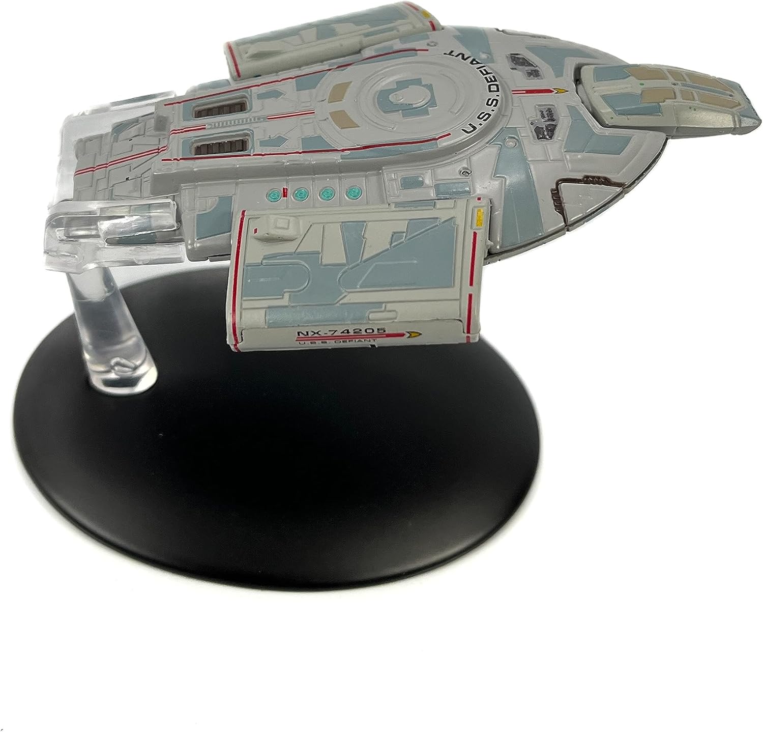 Star Trek Ship - USS Defiant nx-74205