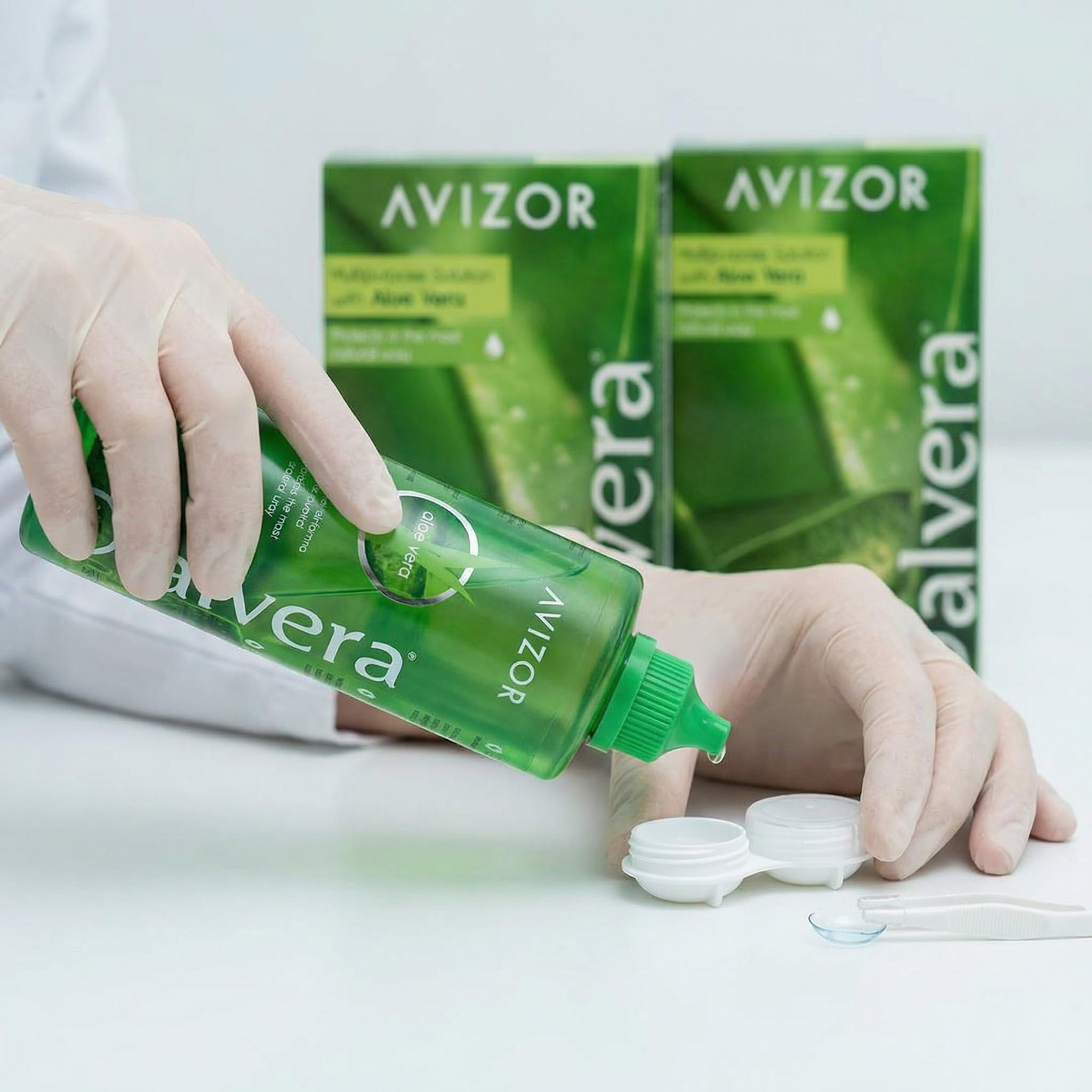 ALVERA PACK 4X350ml - Lösung mit Aloe Vera zur Reinigung und Desinfektion von Kontaktlinsen - Natürlicher Schutz - Lang anhaltender Komfort - Geeignet für alle Arten von weichen Kontaktlinsen