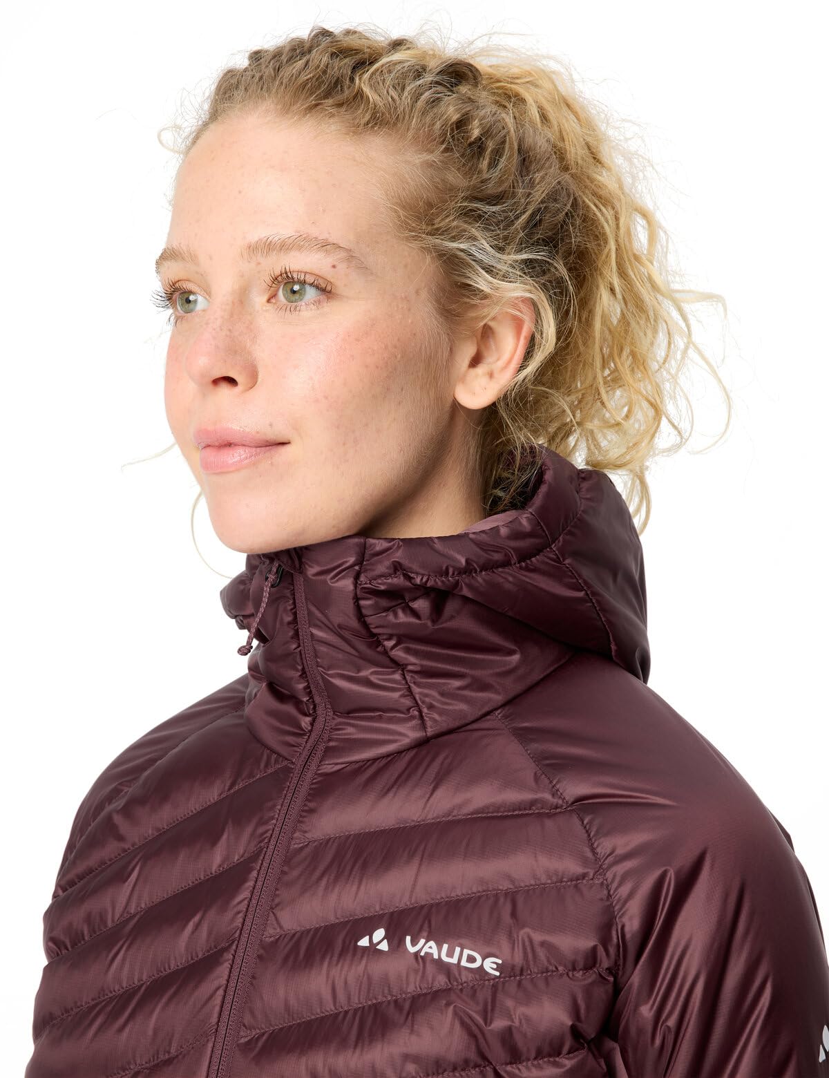 VAUDE Women's Sesvenna Pro Jacket III, lekka damska kurtka izolacyjna na wymagające wycieczki narciarskie i górskie, hybrydowa konstrukcja zapewnia optymalną wydajność cieplną