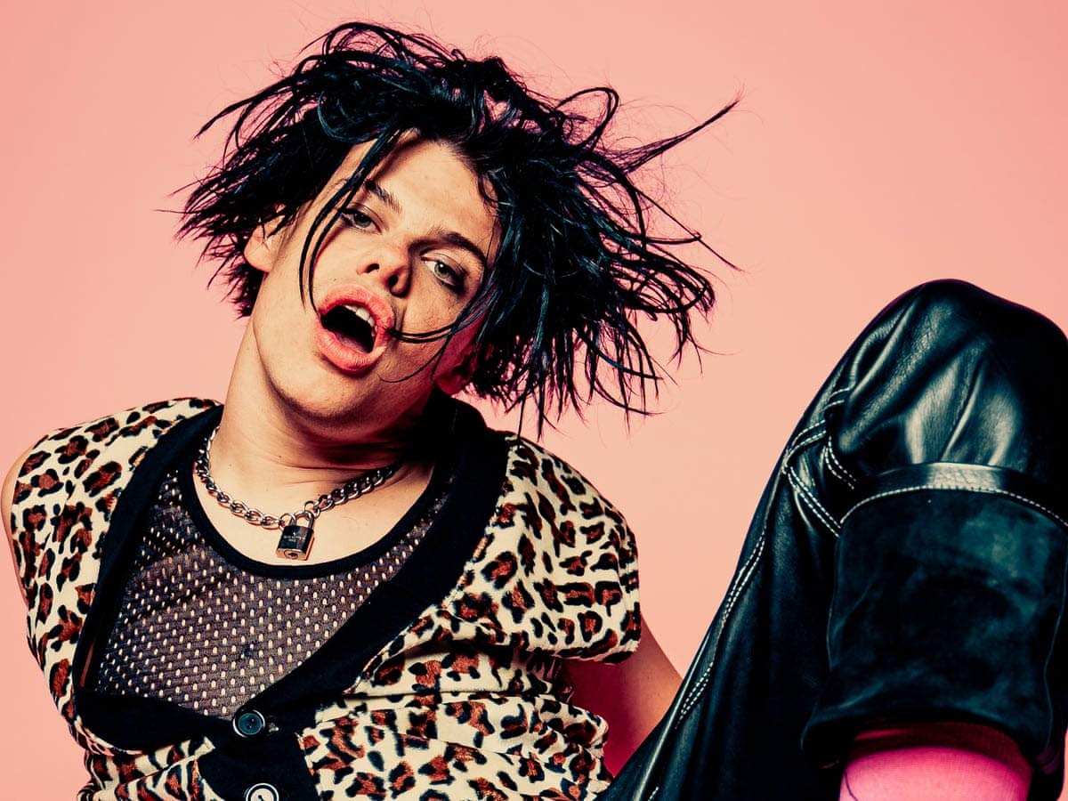 Yungblud Troublemaker English Rock Punk Singer Wall Art Photo Picture Music Print Poster A4