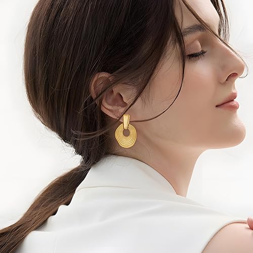 Miniatura 3 de Aretes elegantes vintage con textura ondulada, aretes colgantes chapados en oro para mujer, joyería de moda