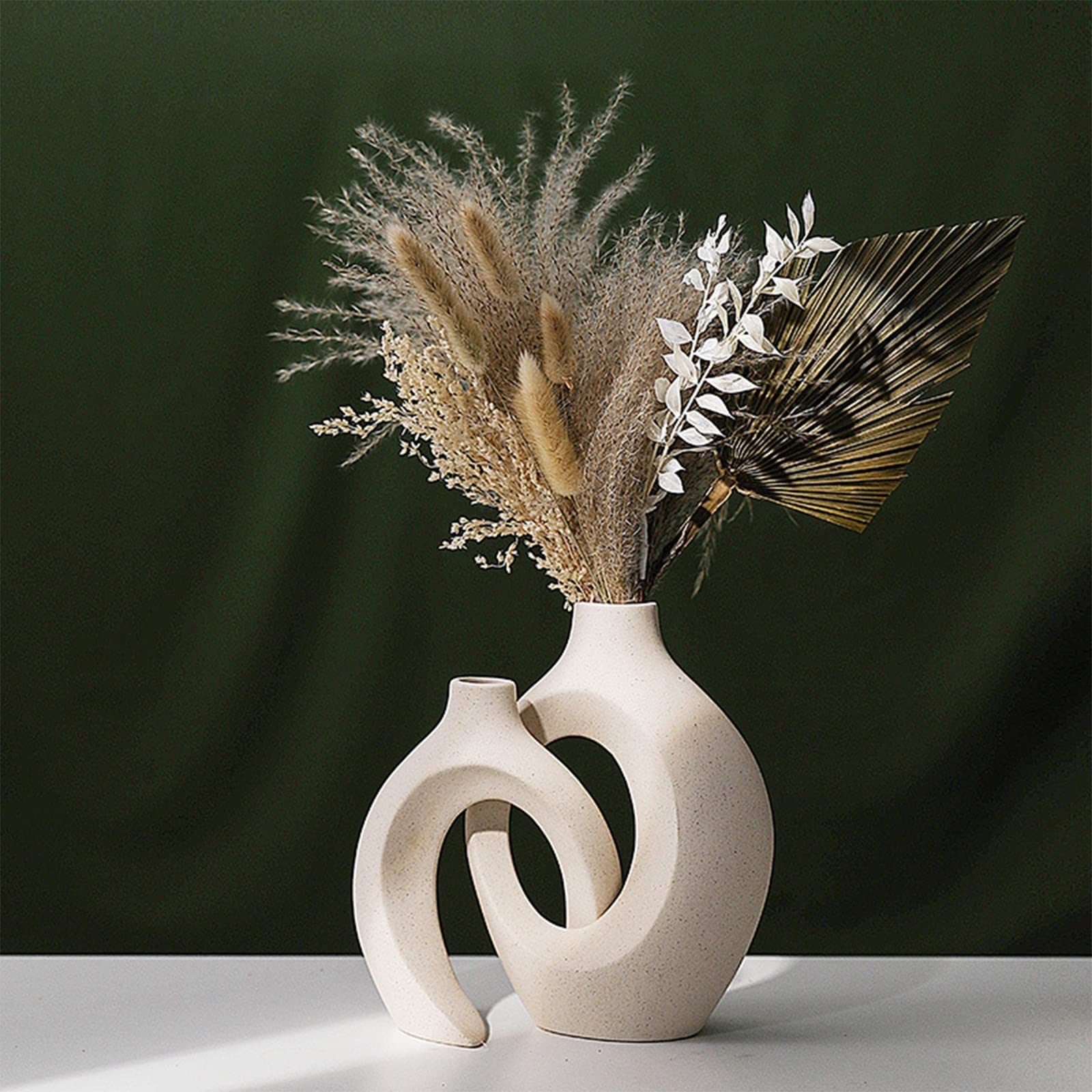 Keramik Vase Set, 2 Moderne weiße Keramik Vasen, Keramik Donut Vasen, Keramik Vase Blumenarrangement, Hochzeit Tisch, Party, Wohnzimmer, Büro, Schlafzimmer, Housewarming Geschenk