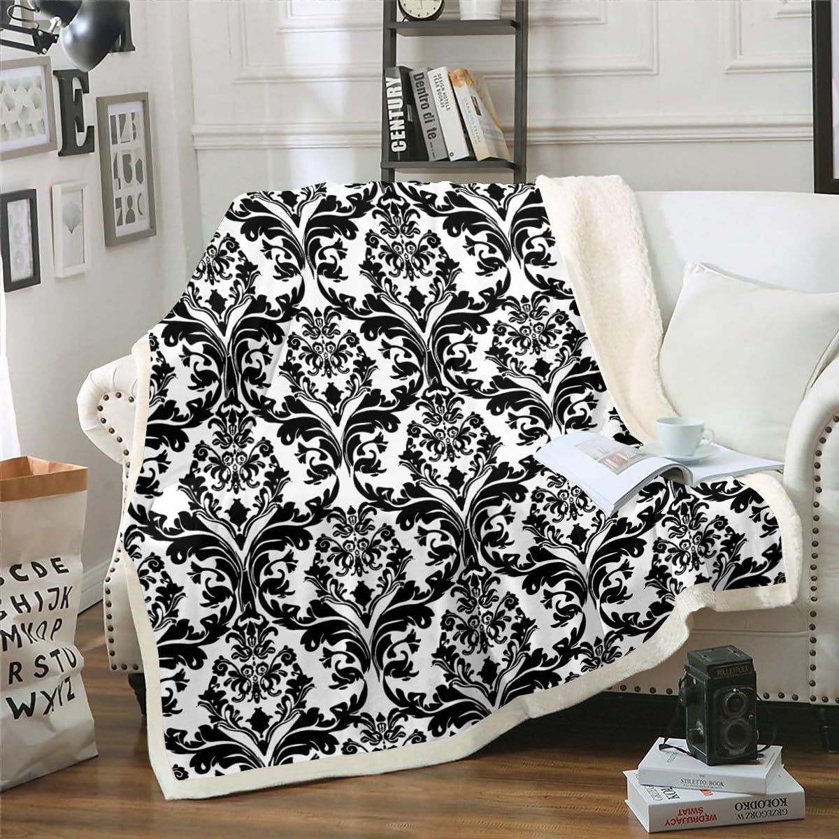Erosebridal Boho Floral Blanket Victorian Throw Blanket 50"x60",Gothic Paisley Fleece Blanket Baroque Vintage Damask Goth Bed Blanket,Black White Antique Exotic Flowers Bohemian Decor