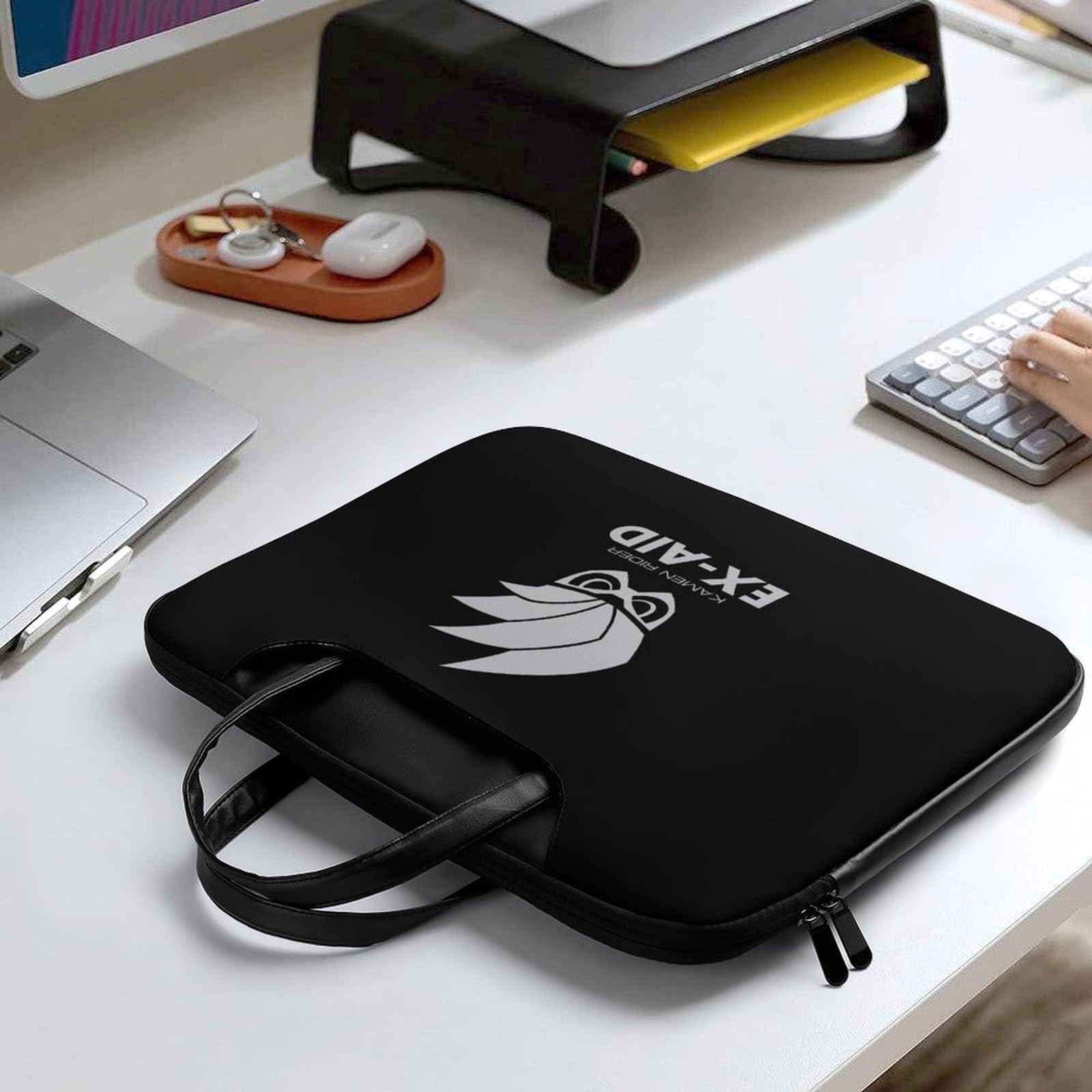 Amazon.co.jp: ノートパソコンバッグ 仮面ライダー エグゼイド