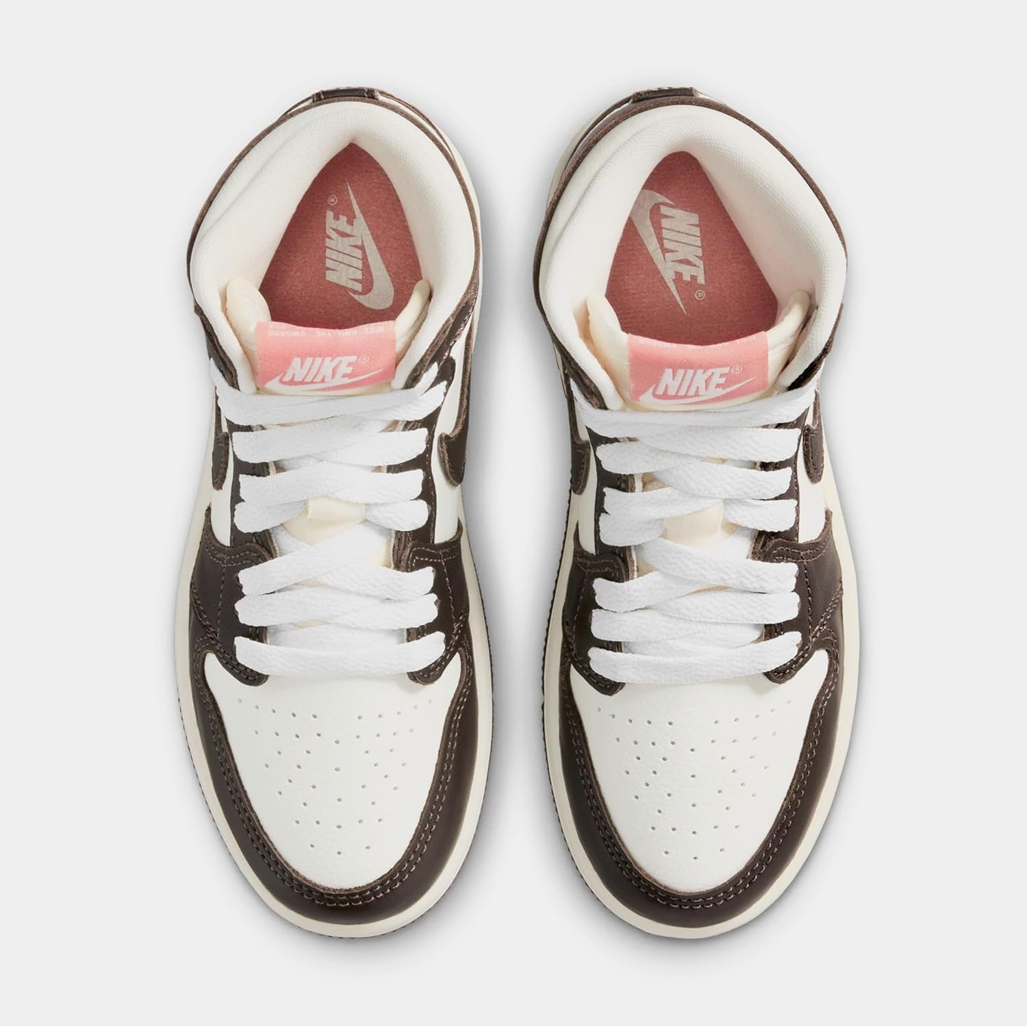 Air Jordan 1 Retro High OG Baroque Brown and Sail Preschool Lifestyle Shoes (Baroque Brown/Light Madder Root/Sail) Size 1.5