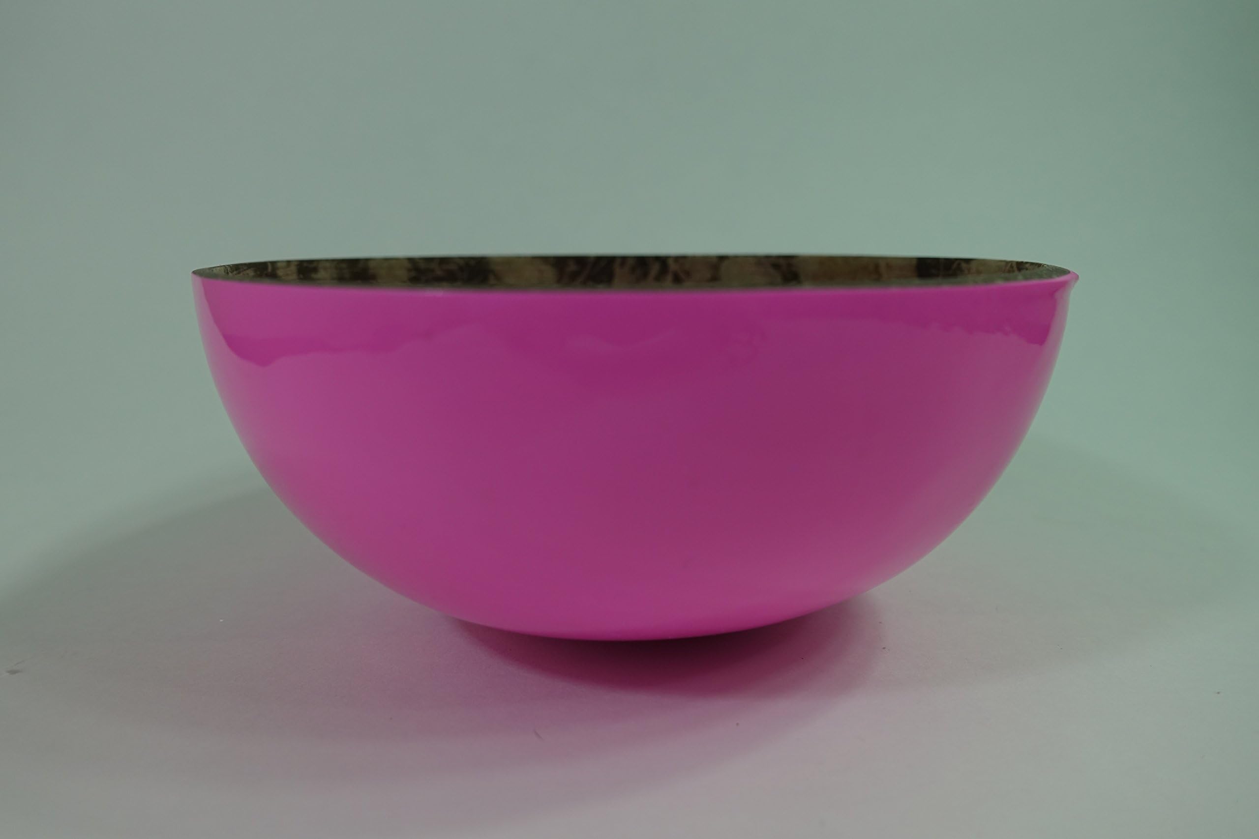 CB48 Coconut bowl with matte pink coating outside