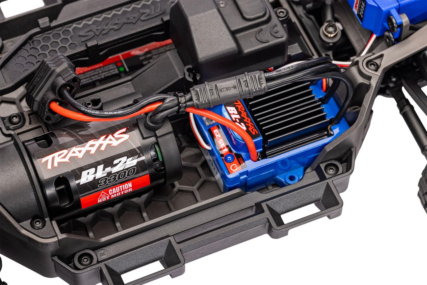 TRAXXAS Mini Slash 4x4 RTR, coche teledirigido para principiantes, mini escala verde con sistema TQ BL-2s, cargador USB-C y batería LiPo 2s