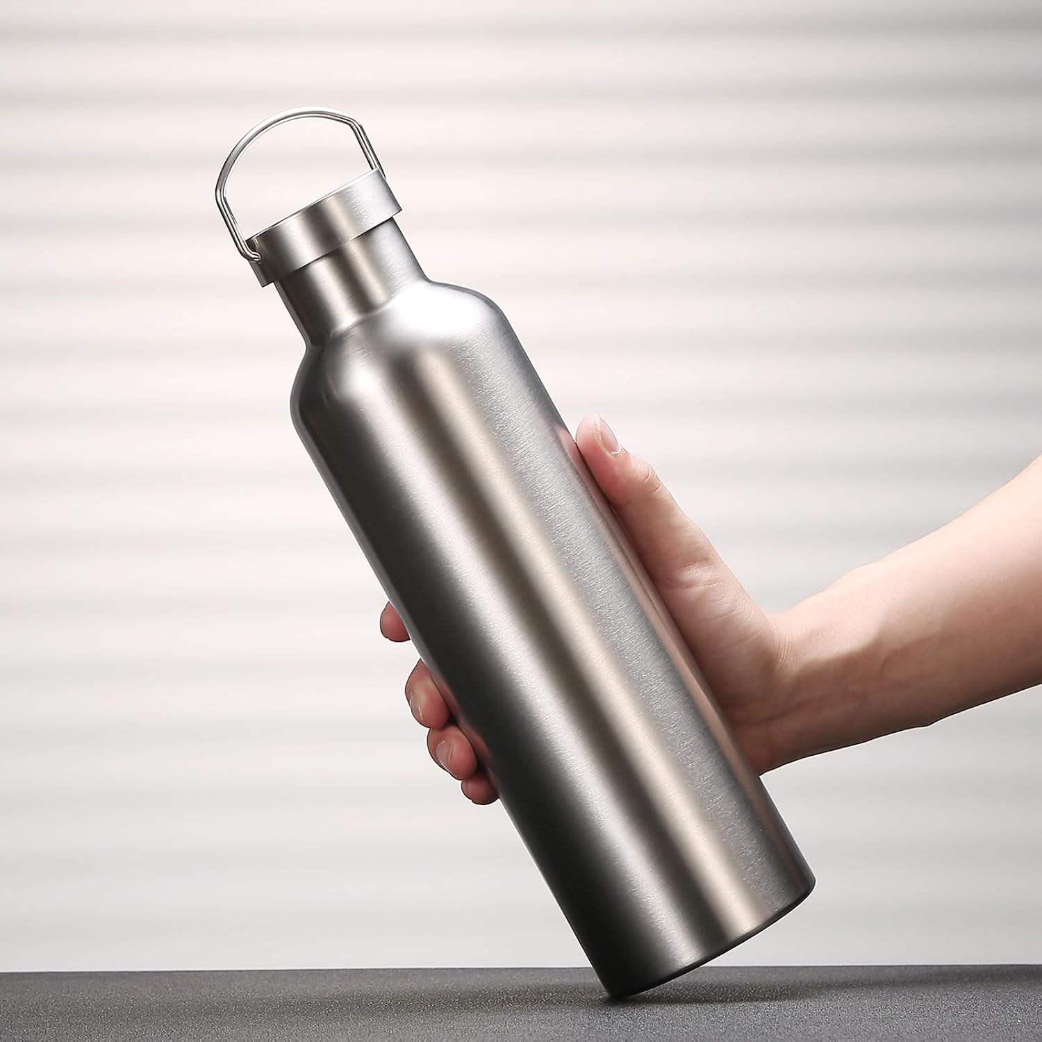 S'well Botella De Agua De Acero Inoxidable Con Aislamiento Al Vacío, 17