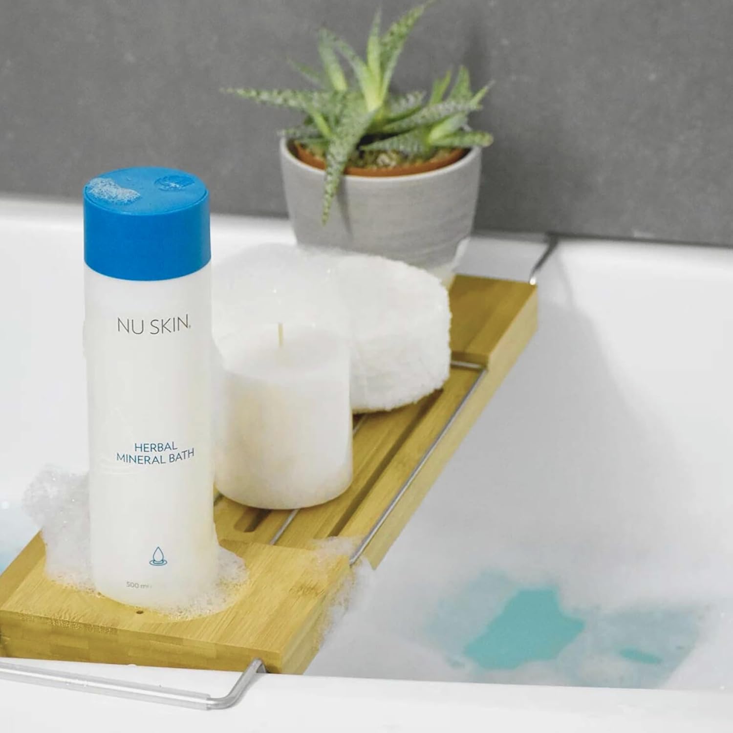 Nu Skin Herbal Mineral Bath | 16.9 Fl Oz | Relaxing Bubble Bath for Adults | Soap-Free Formula | 21 Herbal Extracts for Soothing Hydrating & Cleansing