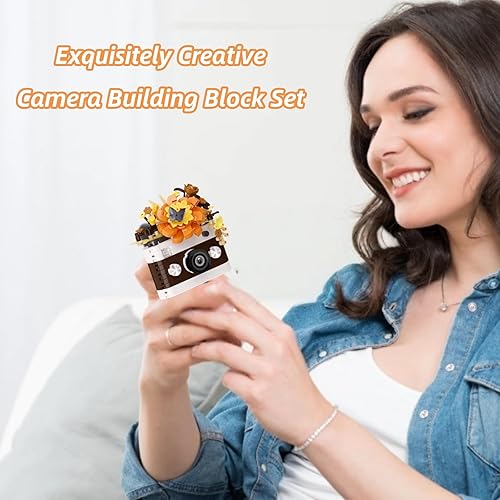 Miniatura 6 de Mini Rose Flowers Retro Camera Micro Bricks Building Set, Miniature Toys for Home Decor, Creative Gifts for Adults Teens 14+ or Photography Fans,
