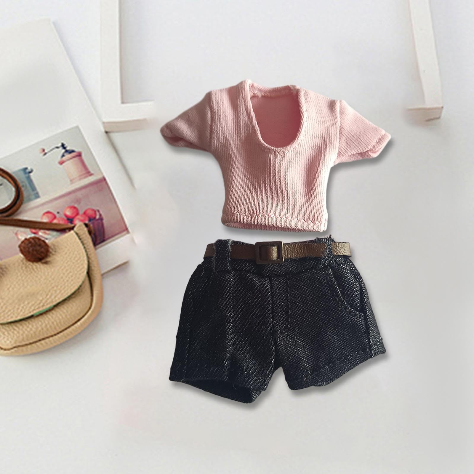 3 Stück Puppenkleidung für 1/12 Weibliche Actionfigur Enthält T Shirt Shorts Gürtel Modisches Outfit Aus Stoff für Kinder Erwachsene Bastelideen Samml, Stil b