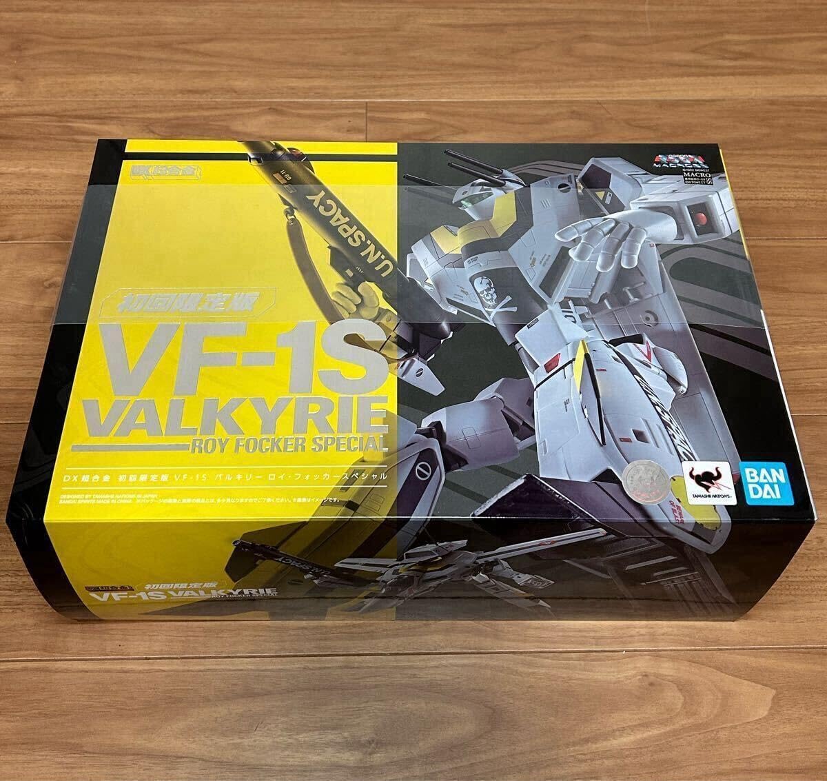 DX超合金 初回限定版 VF-1S バルキリー ロイ・フォッカースペシャル 超