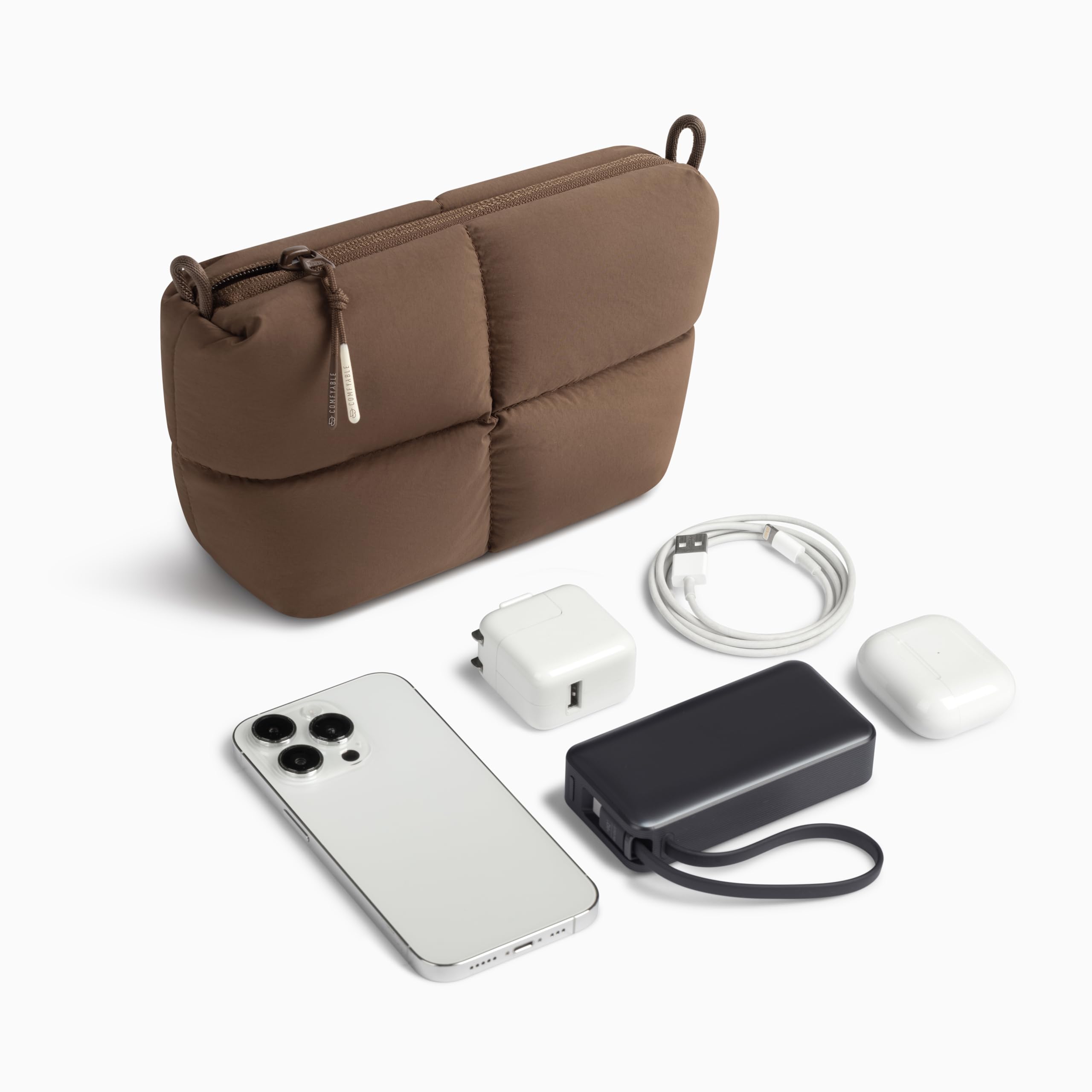 Comfyable Puffy Electronics Organizer da viaggio per donne, uomini, custodia per cavi per caricabatterie, telefono, power bank, cavo, custodia compatta per accessori tecnologici, marrone moka