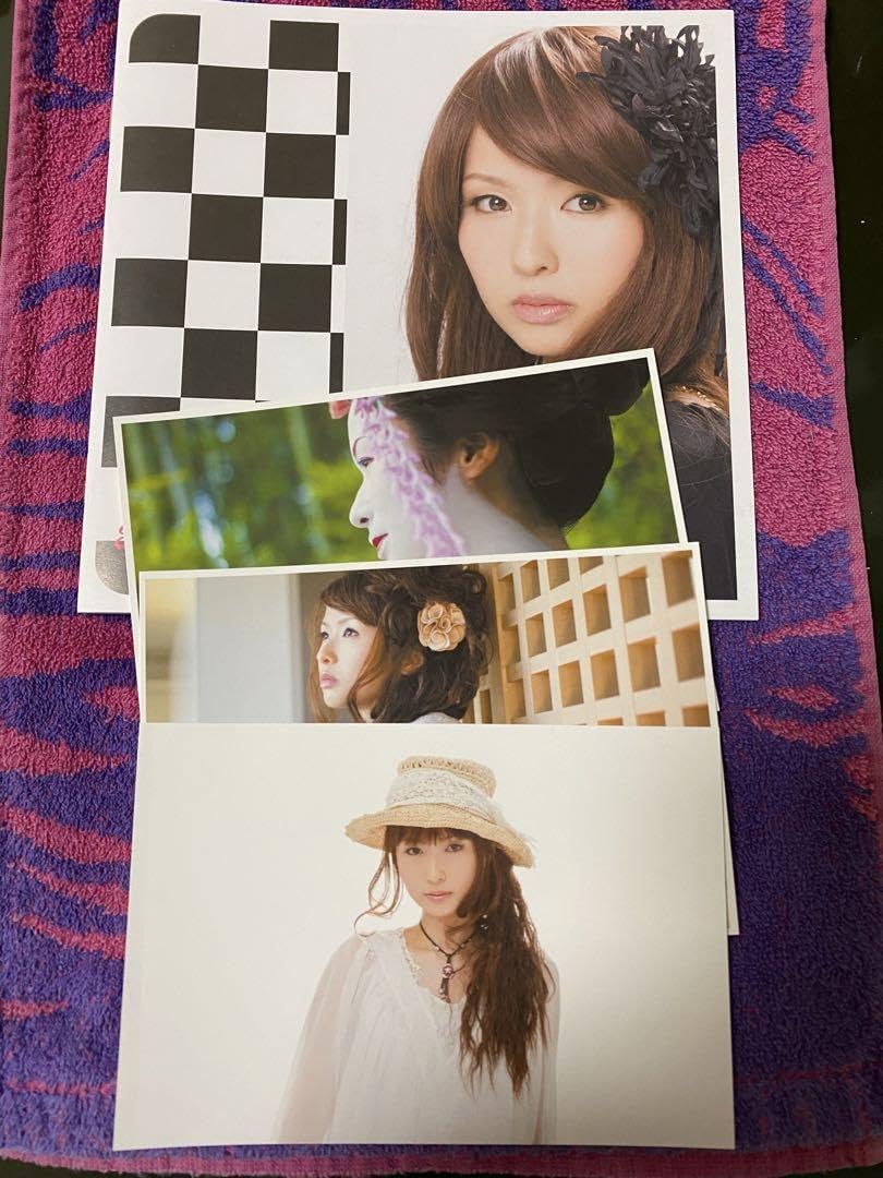 Amazon.co.jp: GARNET CROW 別冊 中村由利 Vol2 1冊 ポストカード 3枚