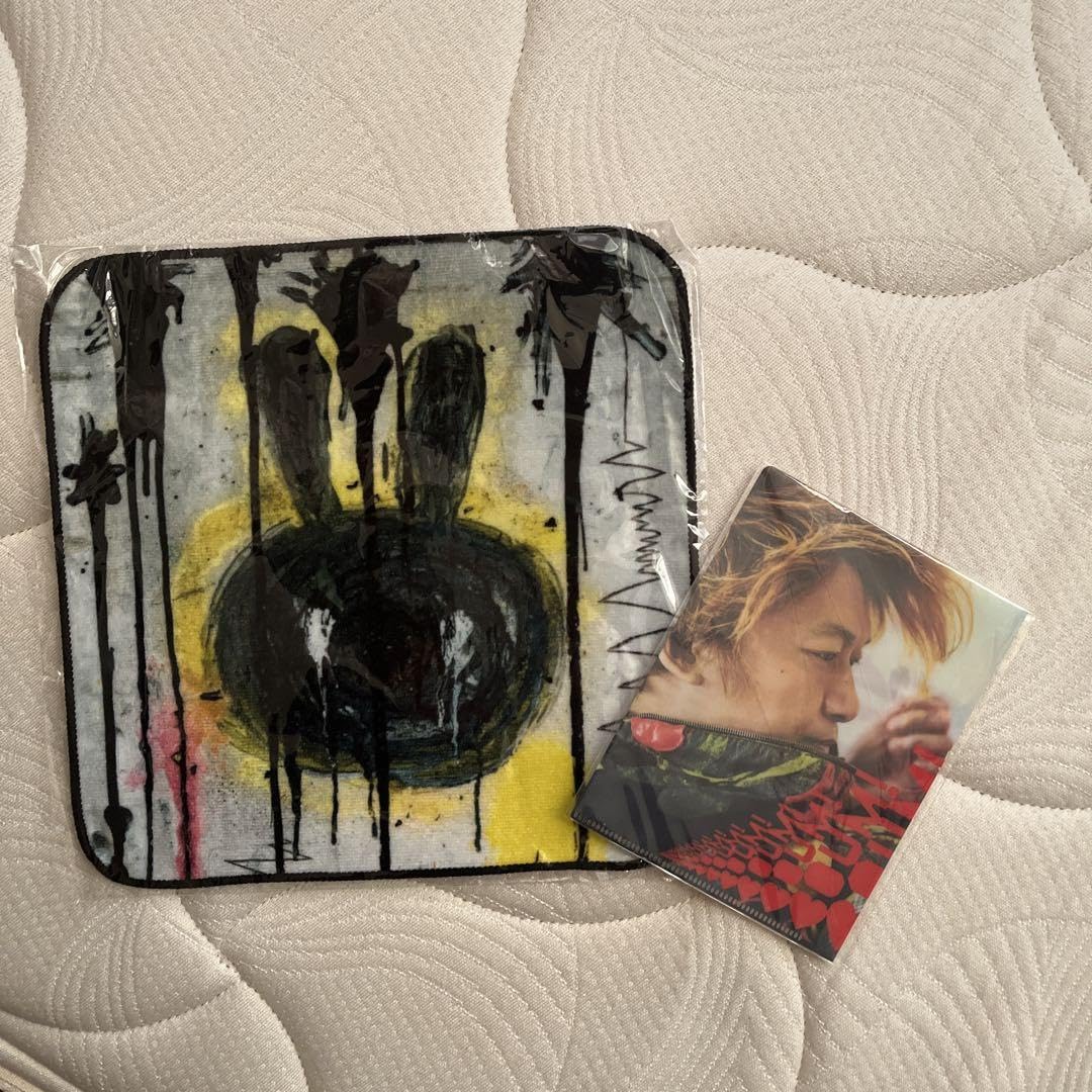 Amazon.co.jp: 香取慎吾個展 BOUM!BOUM!BOUM!ハンカチ&ミニクリア