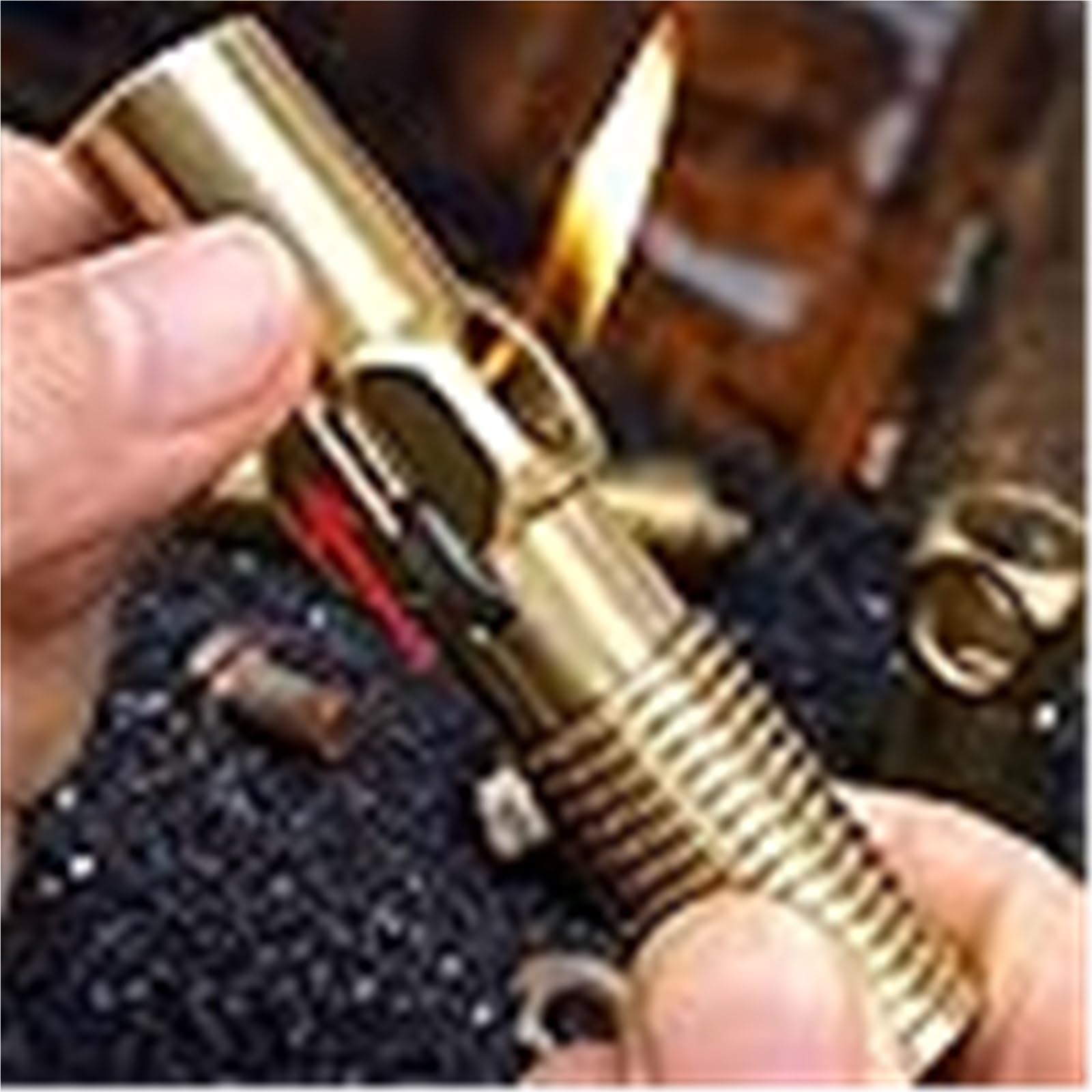 Encendedor de queroseno, recargable de latón, diseño elegante de tornillo, perfecto para velas, camping, coleccionismo, para hombres, padres y maridos