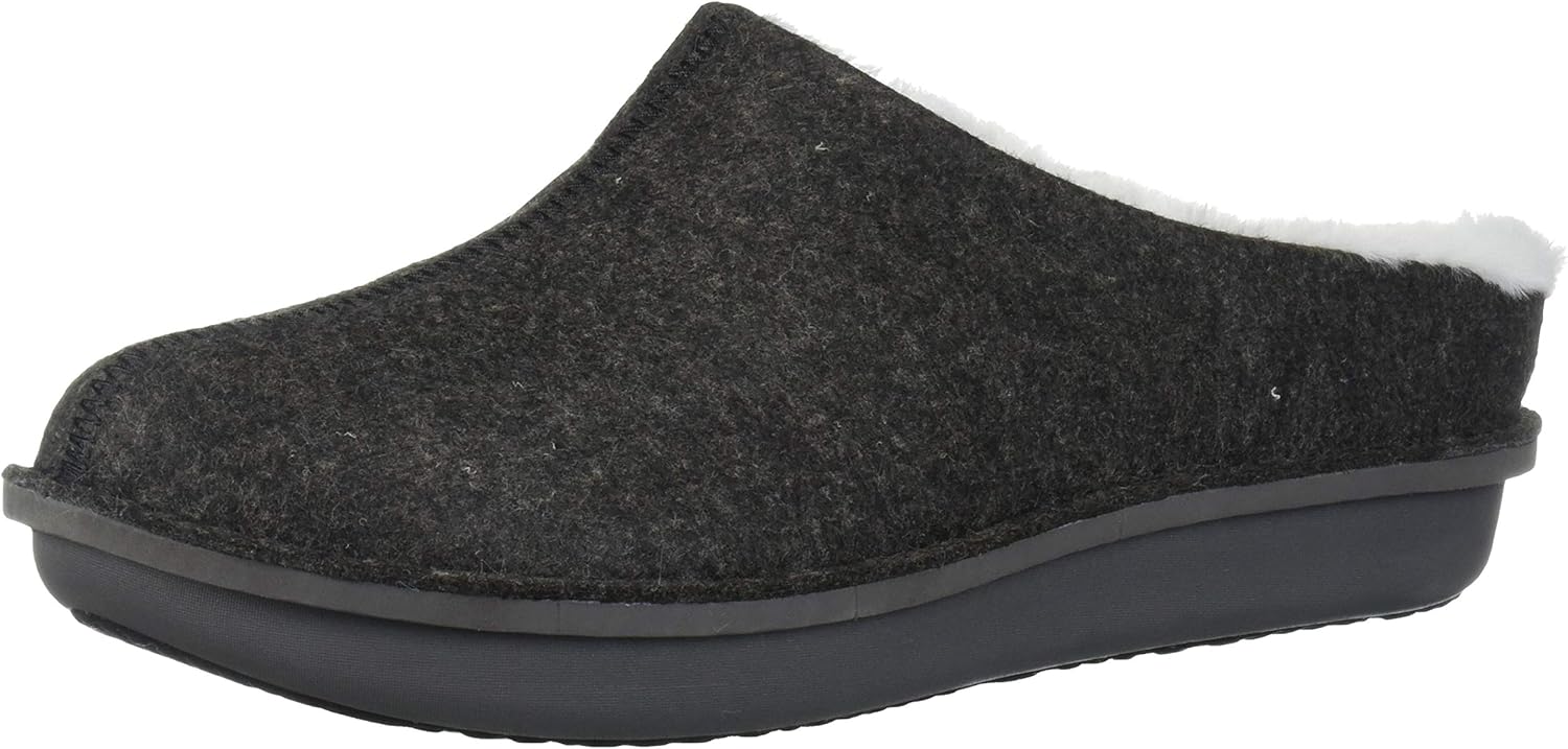 clarks women's step flow clog