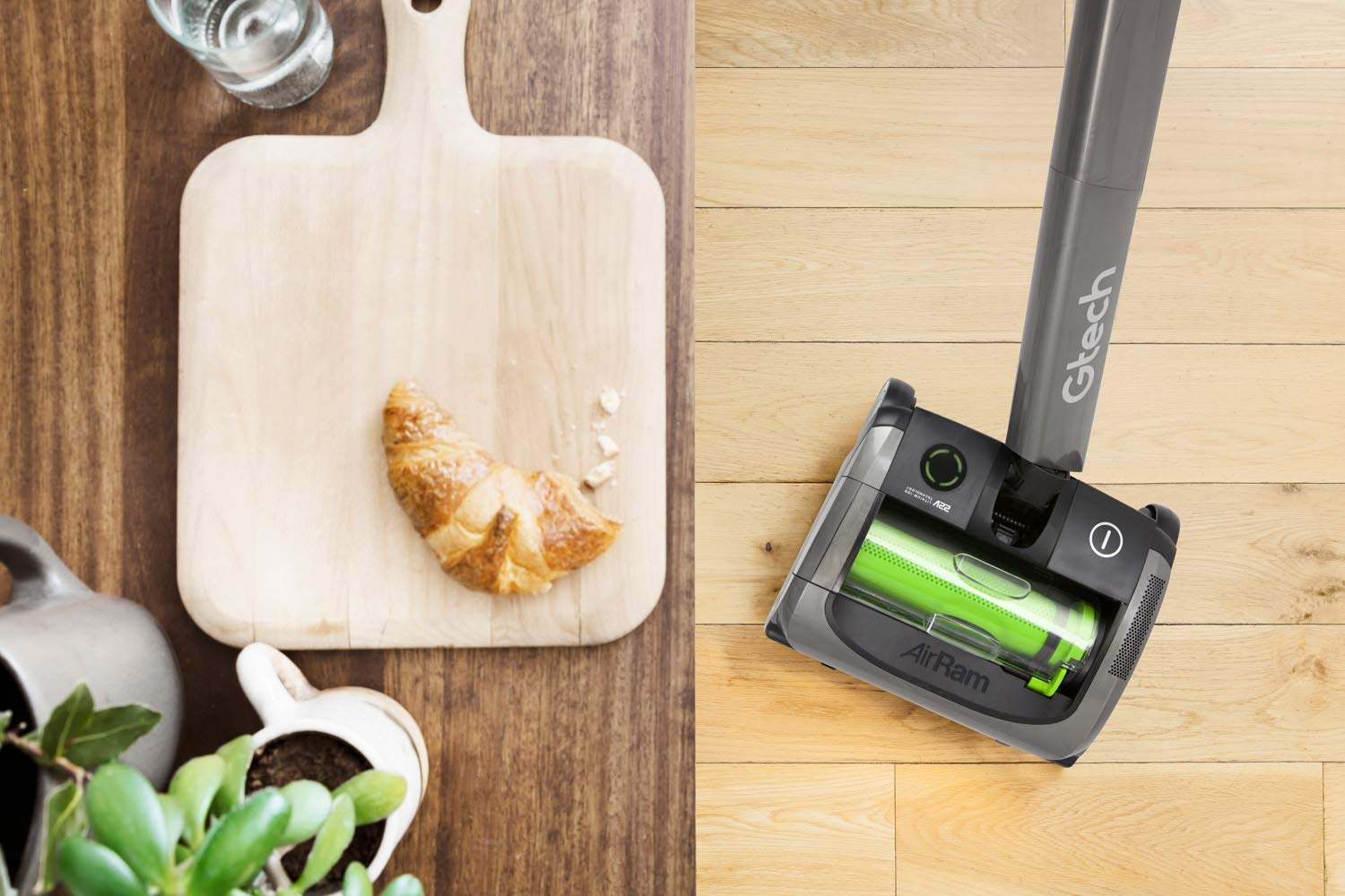 Gtech AirRAM MK2 Cordless Upright Vacuum, Grey AEG CX7245AN Animal