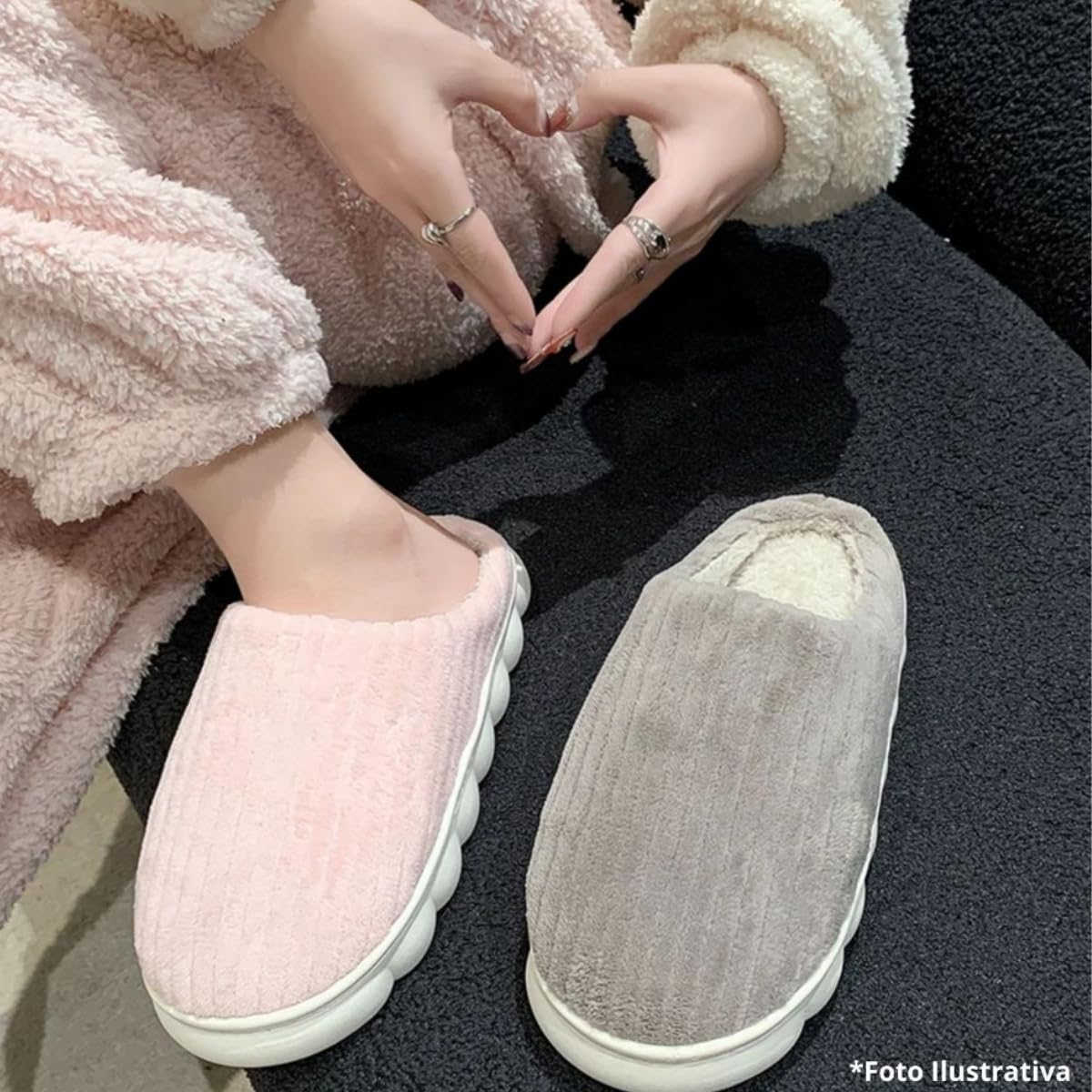 Pantufa Nuvem Chinelo Sapatilha Antiderrapante Super Quentinha Adulto Unissex Quarto Forrada Macia 34/36 Peluciada Inverno Frio Feminina Pelúcia em promoção! Veja a oferta e mais achadinhos de Chinelos & Pantufas 8 Hoje é o melhor dia para comprar Pantufa Nuvem Chinelo Sapatilha Antiderrapante Super Quentinha Adulto Unissex Quarto Forrada Macia 34/36 Peluciada Inverno Frio Feminina Pelúcia com aquele preço maroto! Promoção! Aproveite a oferta! 8