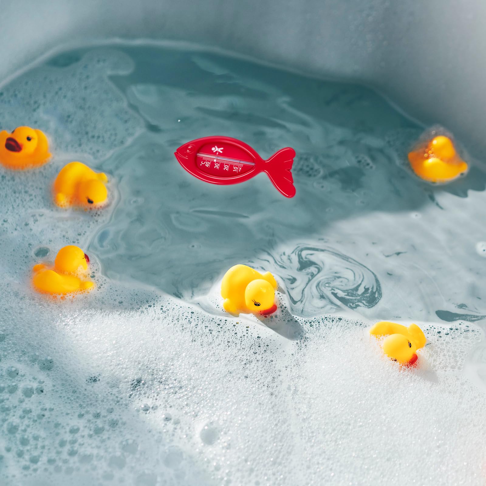TFA Dostmann Thermomètre de Bain analogique pour bébés, 14.3017.05, Convient aux Enfants/Personnes âgées, surveille la température de l'eau du Bain, également pour Les piscines/Bains à remous, Rouge