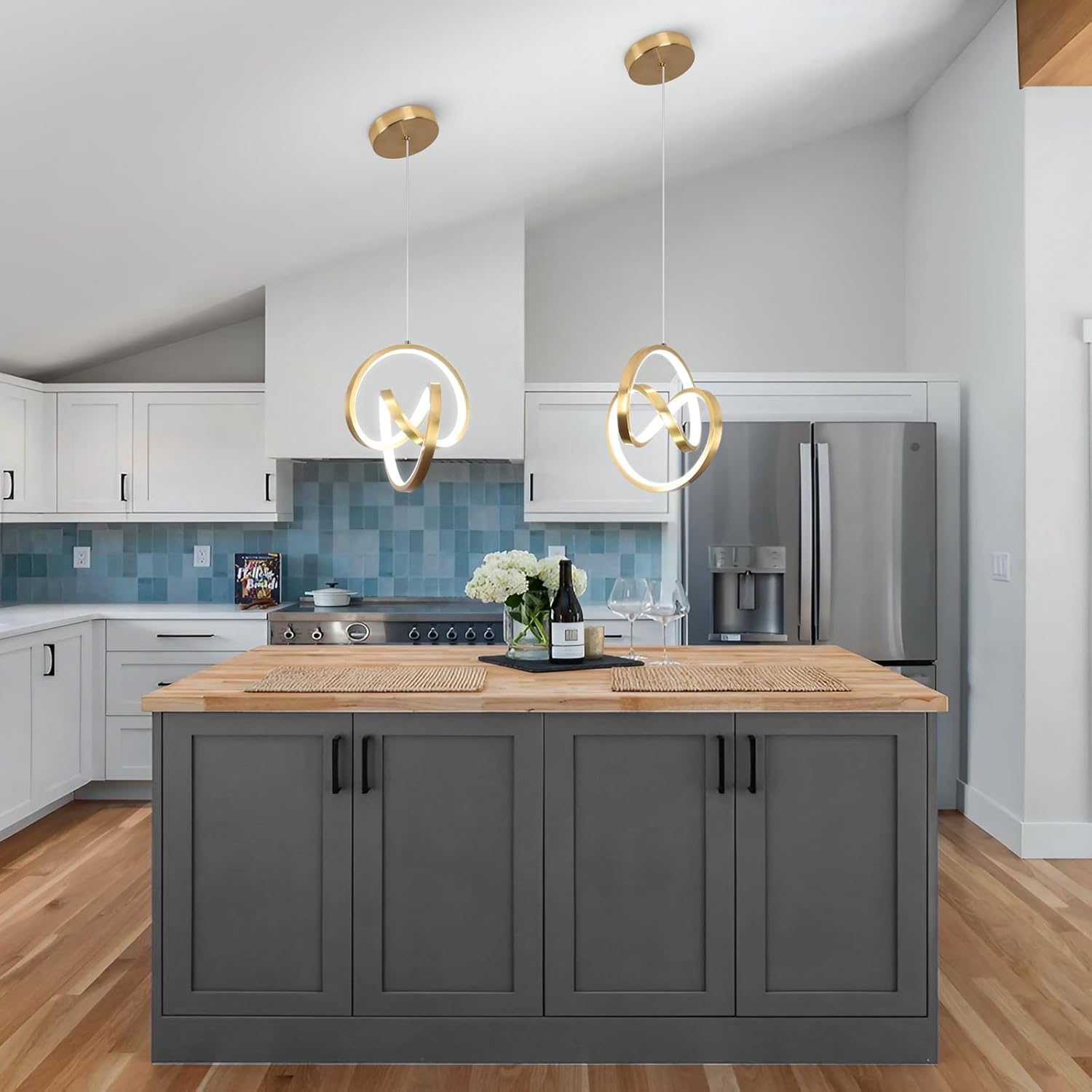 Modern LED Pendant Lights Kitchen Island, 6000K LED Chandelier Adjustable Height Gold Hanging Light Fixture Island Lights for Kitchen Dining Room Cafe Table, 1Pack