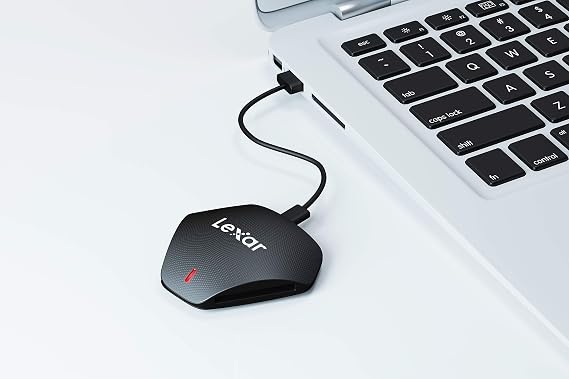 Lexar Çoklu Kart 3'ü 1 arada USB 3.1 Okuyucu, SD/Micro SD Kart için 312 MB/sn'ye kadar, CompactFlash Kart için 160 MB/sn, USB 3.0/2.0 için, USB Tip-C'den USB Tip-A'ya kadar içerir kablo(LRW500URBAMZN)