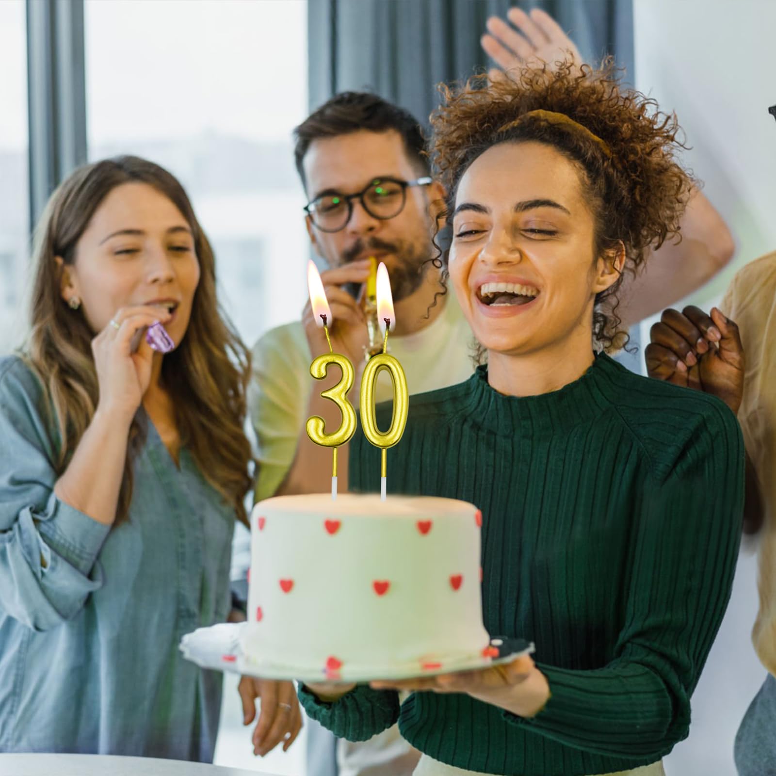 Amazon.co.jp: 37歳&73歳の誕生日キャンドル、ゴールドナンバー37 73