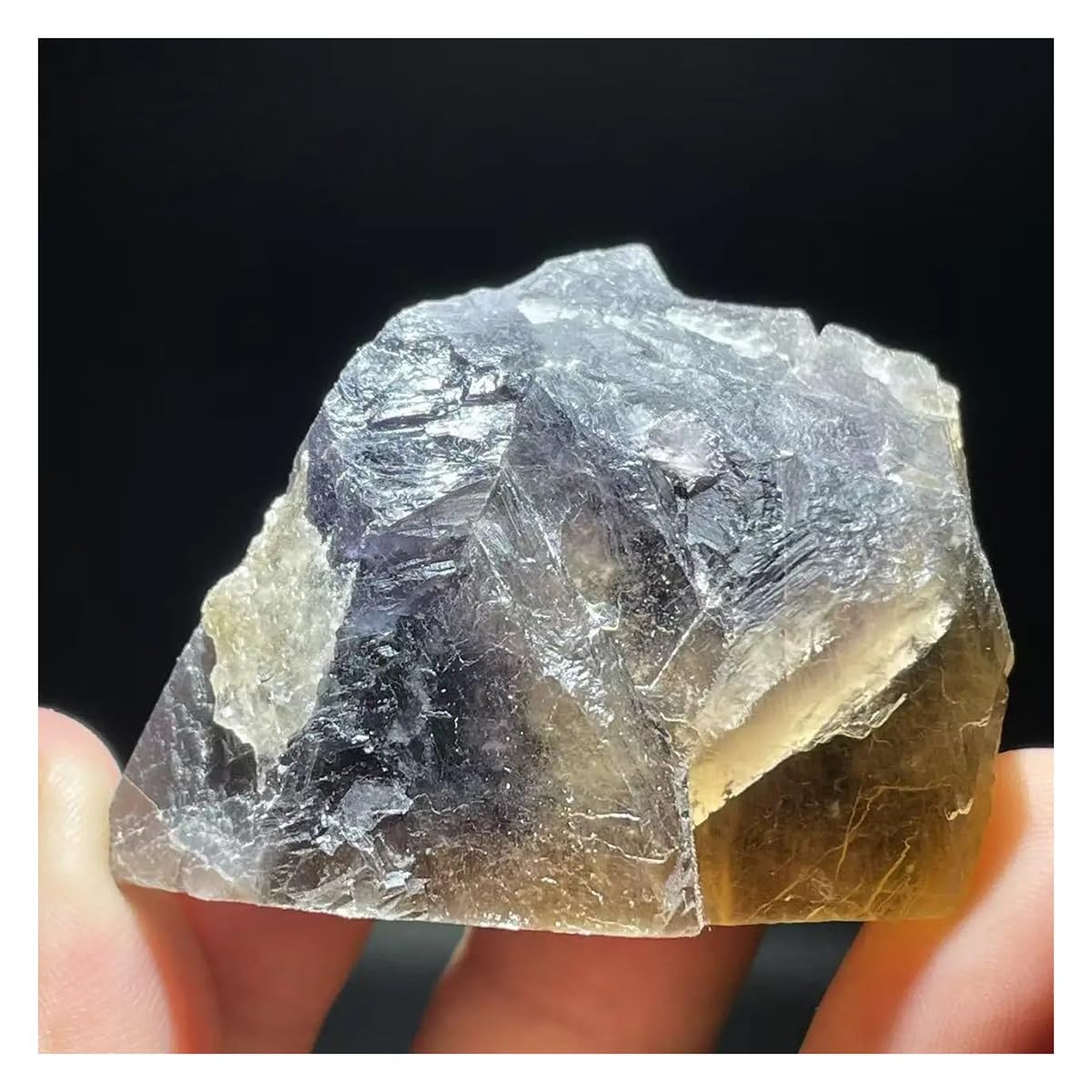 Fluorite Rose Noire Naturelle : Rompez la Monotonie avec ce Cristal de Décoration