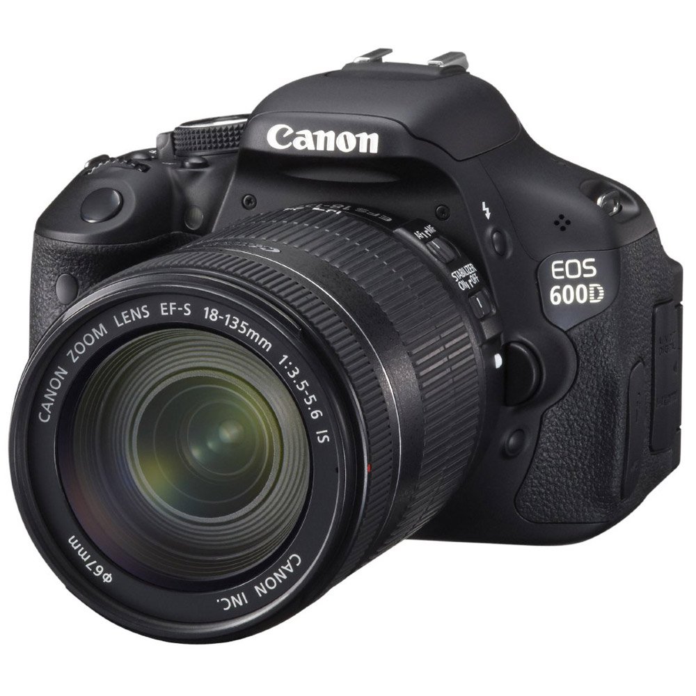 Canon EOS 600D Appareil photo numérique Reflex 18 Mpix Kit Objectif 18-135mm IS Noir (Reconditionné)