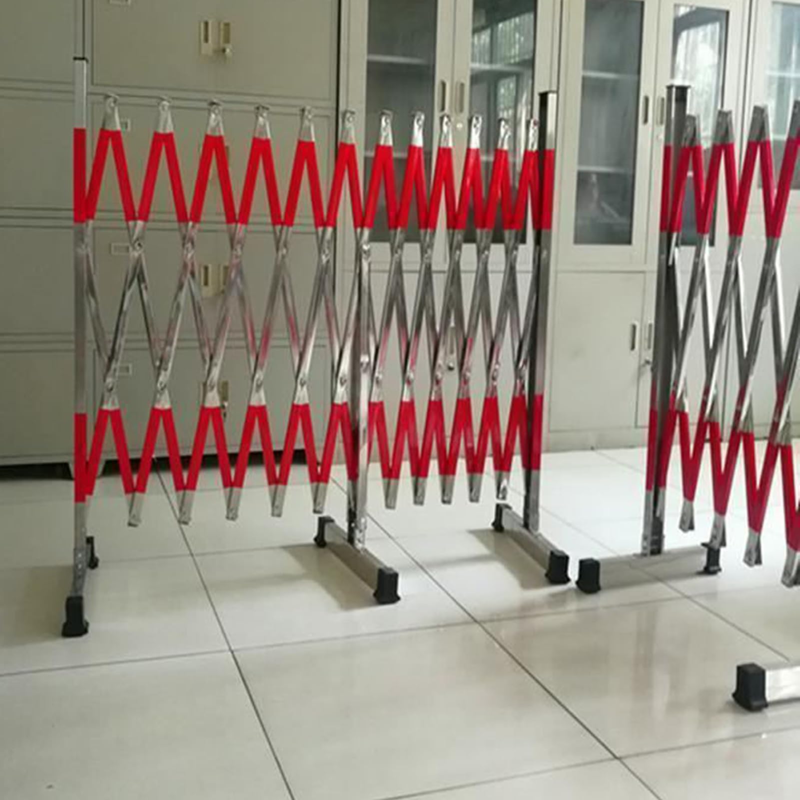 Rozkładane Bariery Drogowe, Rozkładana Mobilna Bariera Ze Stali Nierdzewnej, Chowana Bariera Bezpieczeństwa Ruchu Drogowego, Elastyczna Brama Mobilna Z Harmonijką, Srebrno-Czerwona, 47,2 X 78,7 Cala