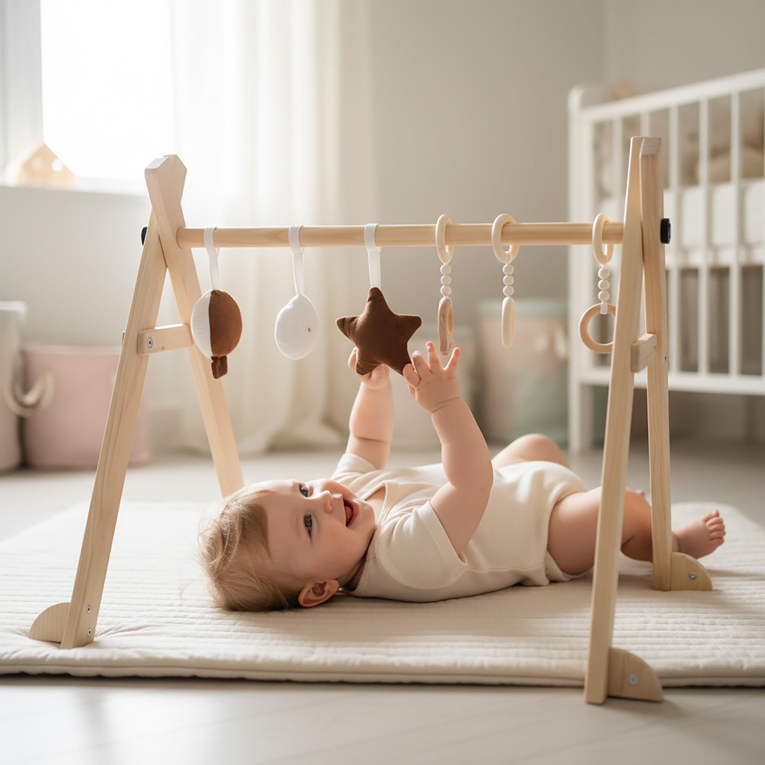 Relaxdays arco de juegos madera, 6 colgantes extraíbles, natural | 55 x 68 x 59,5 cm, fomenta motricidad, Baby gym
